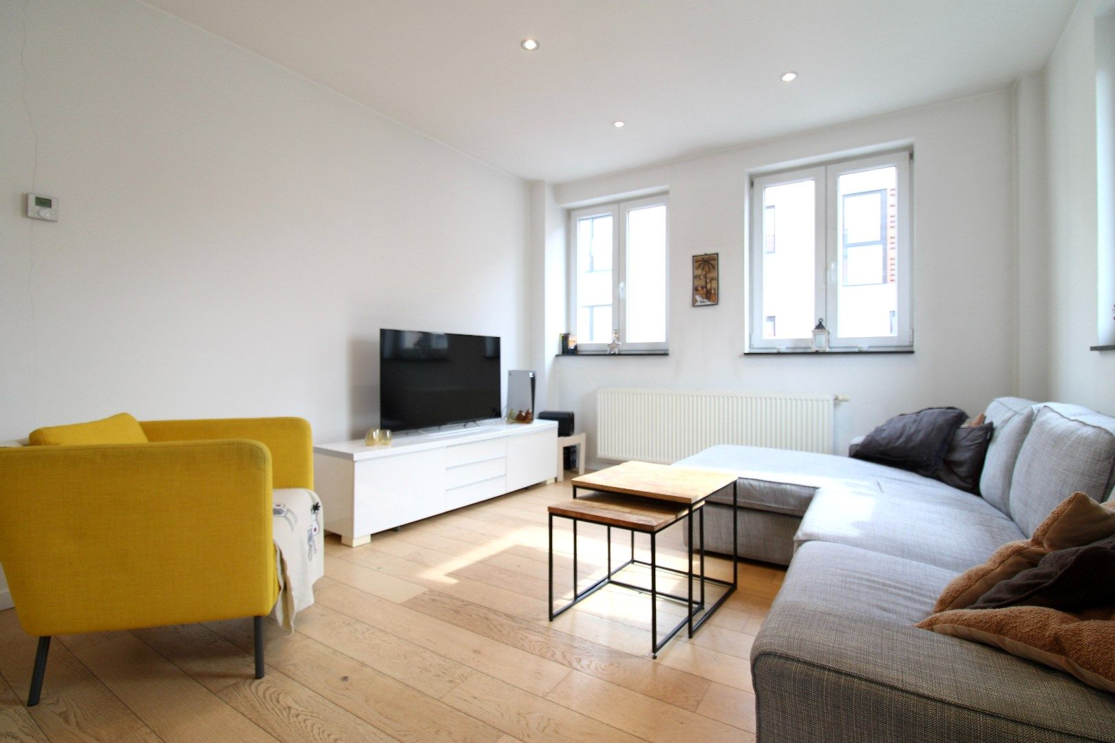 Volledig gerenoveerde woning met 3 slaapkamers en 2 badkamers! foto 18