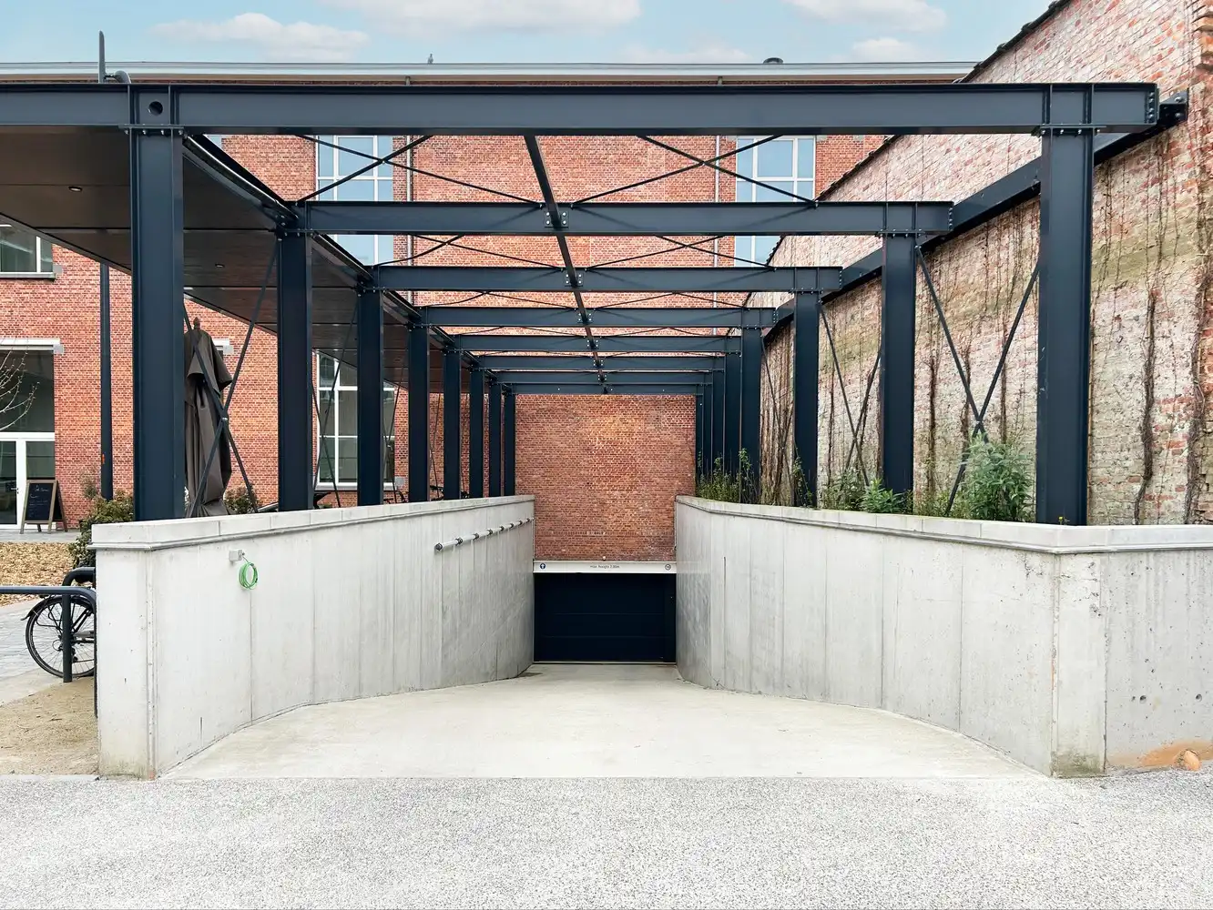 Ondergrondse staanplaatsen in centrum Lier! foto 2