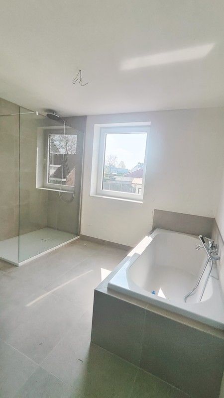 Twee moderne halfopen nieuwbouwwoningen Balegem-Dorp foto 10