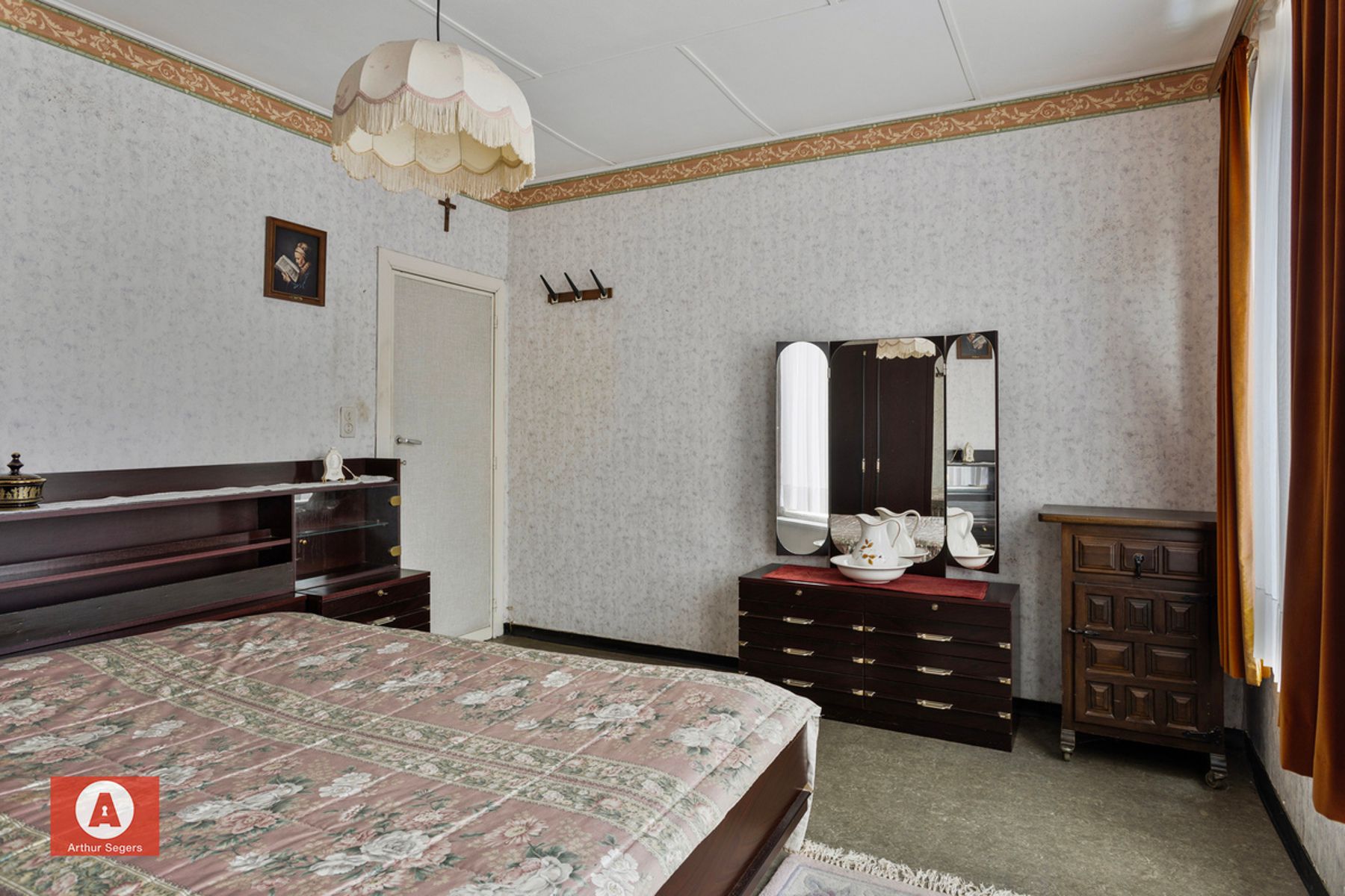 Te renoveren woning nabij centrum Buggenhout foto 13
