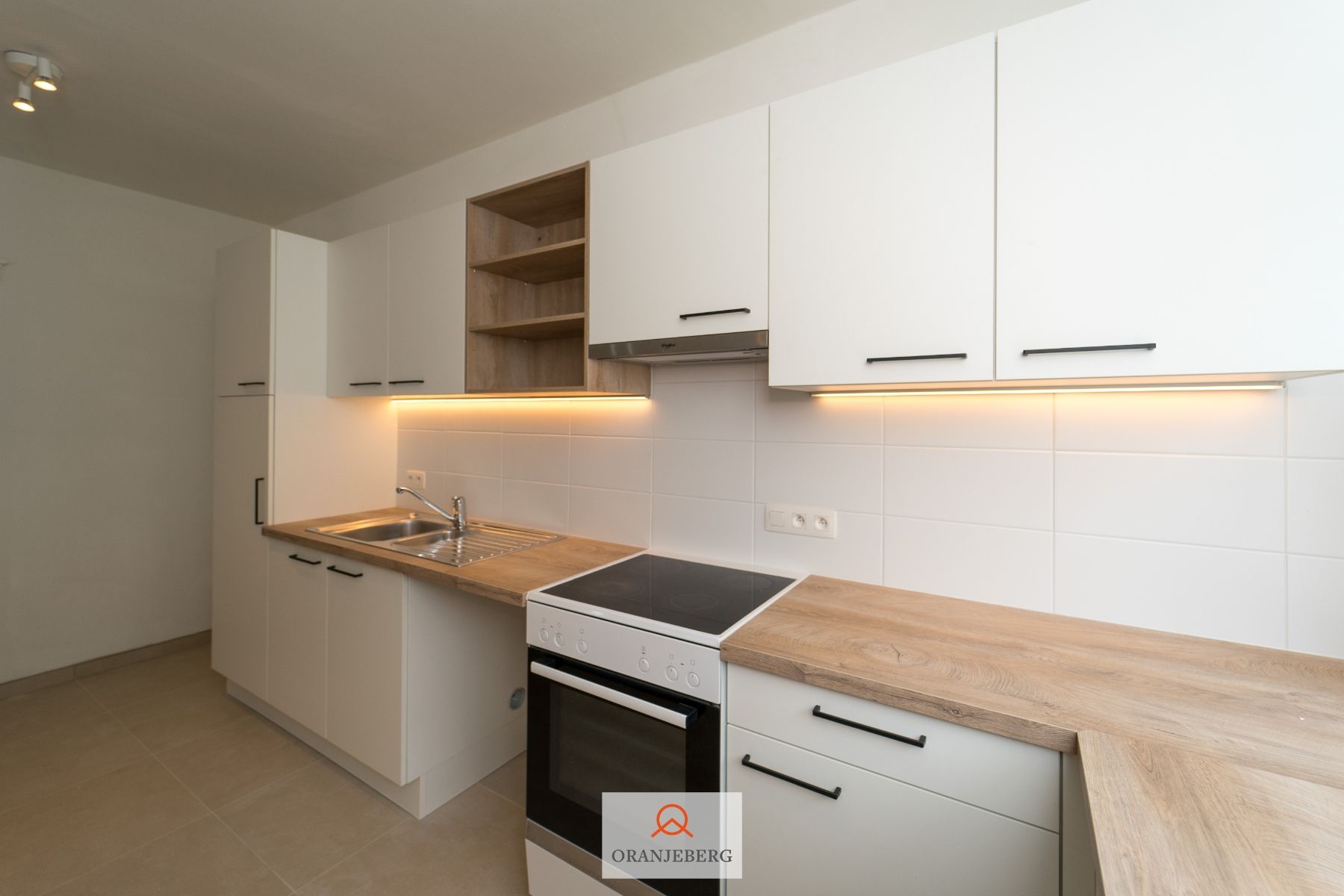Appartement op 300 meter van het station, Kortrijksesteenweg 327 foto 13