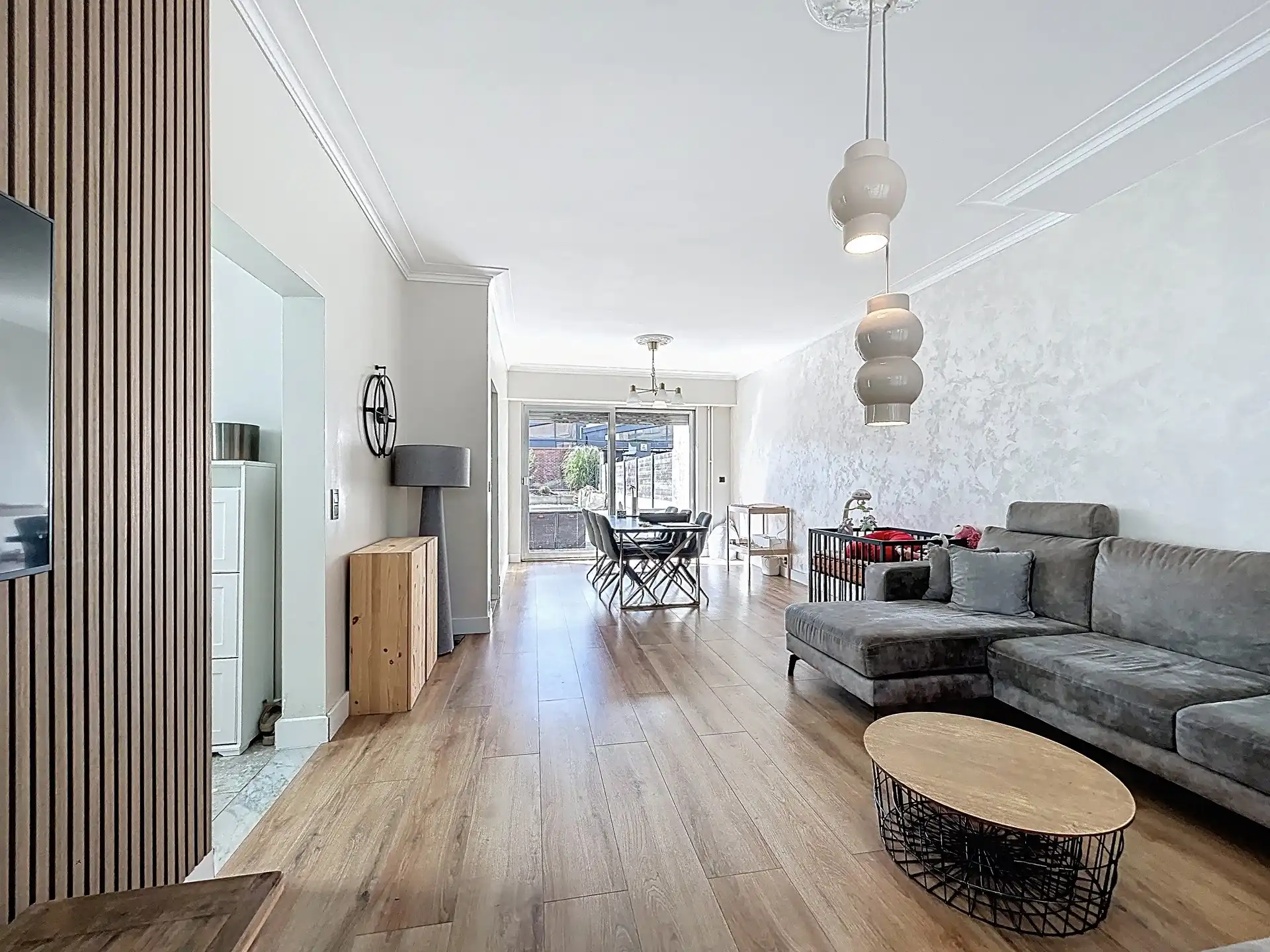 Half open bebouwing met 3 slaapkamers en garage op perceel van 315m² foto 5