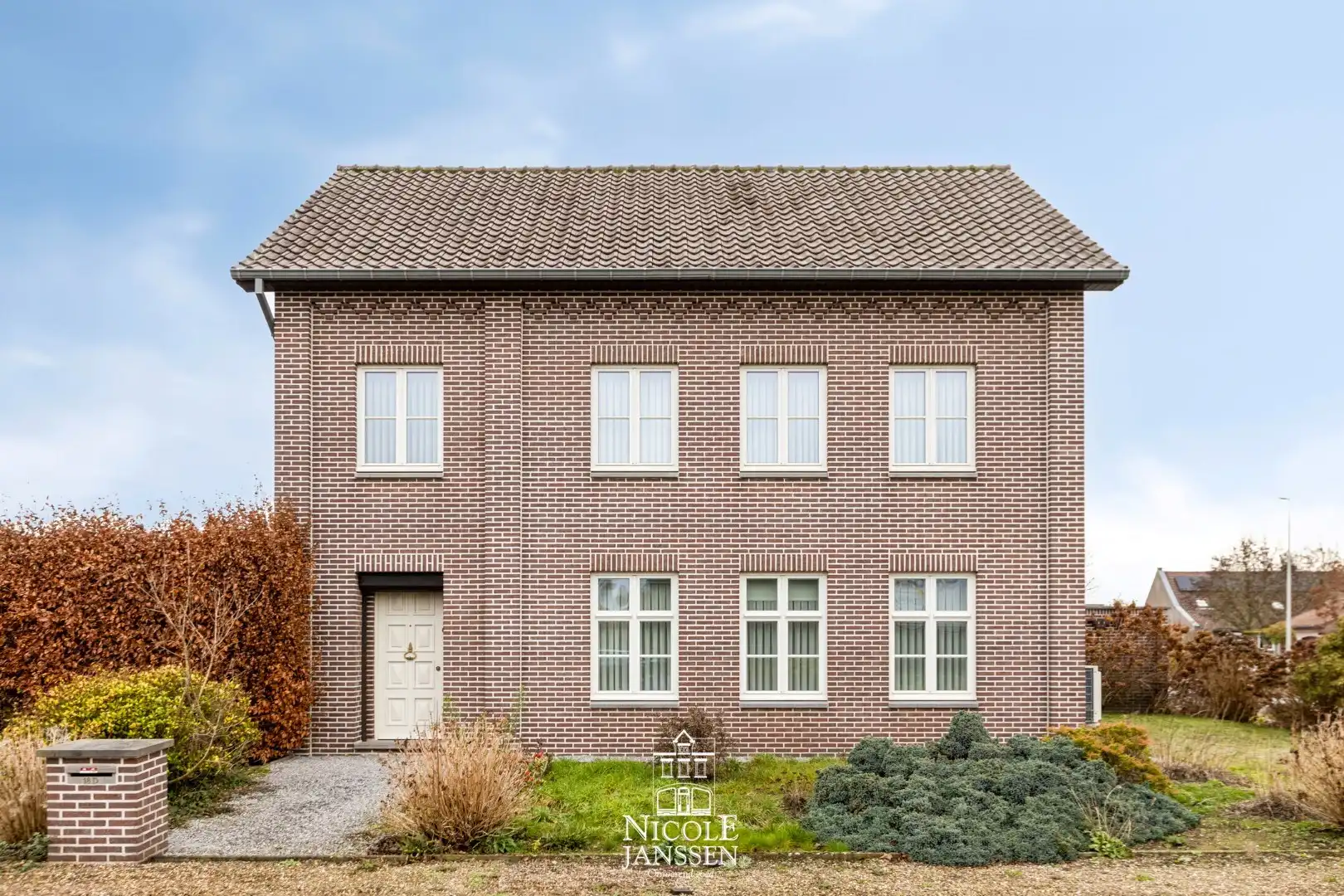 Vrijstaande gezinswoning foto 23