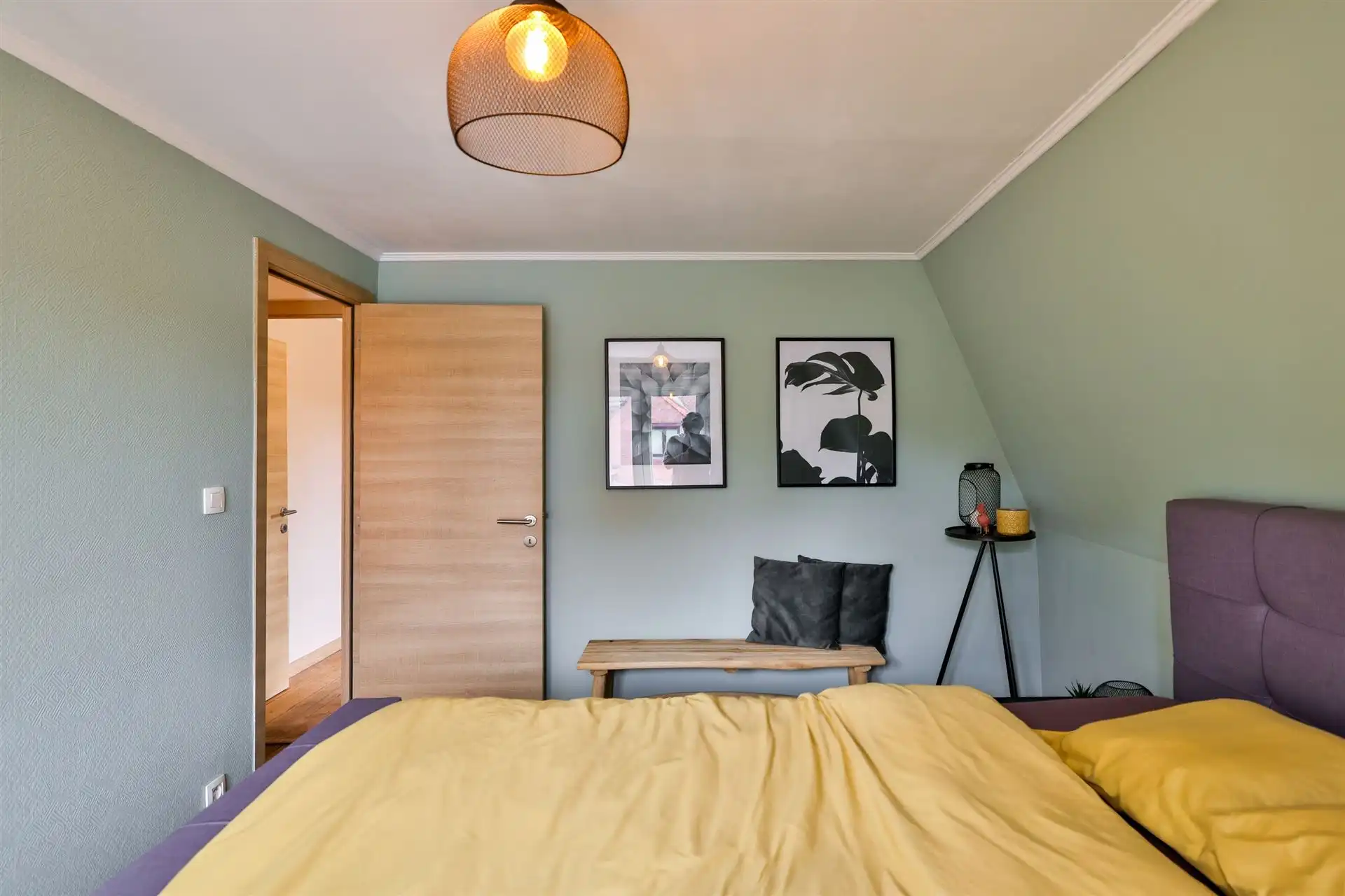 Zeer charmante half open woning in gegeerde wijk foto 20