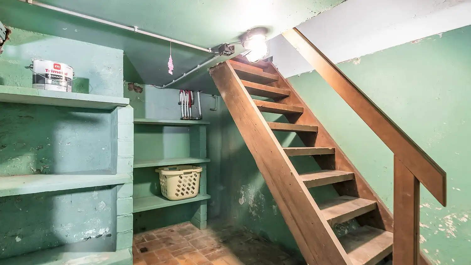 Totaal gerenoveerde en energiezuinige gezinswoning met 3 slaapkamers, carport voor 2 wagens en zonnige tuin in Paal foto 13