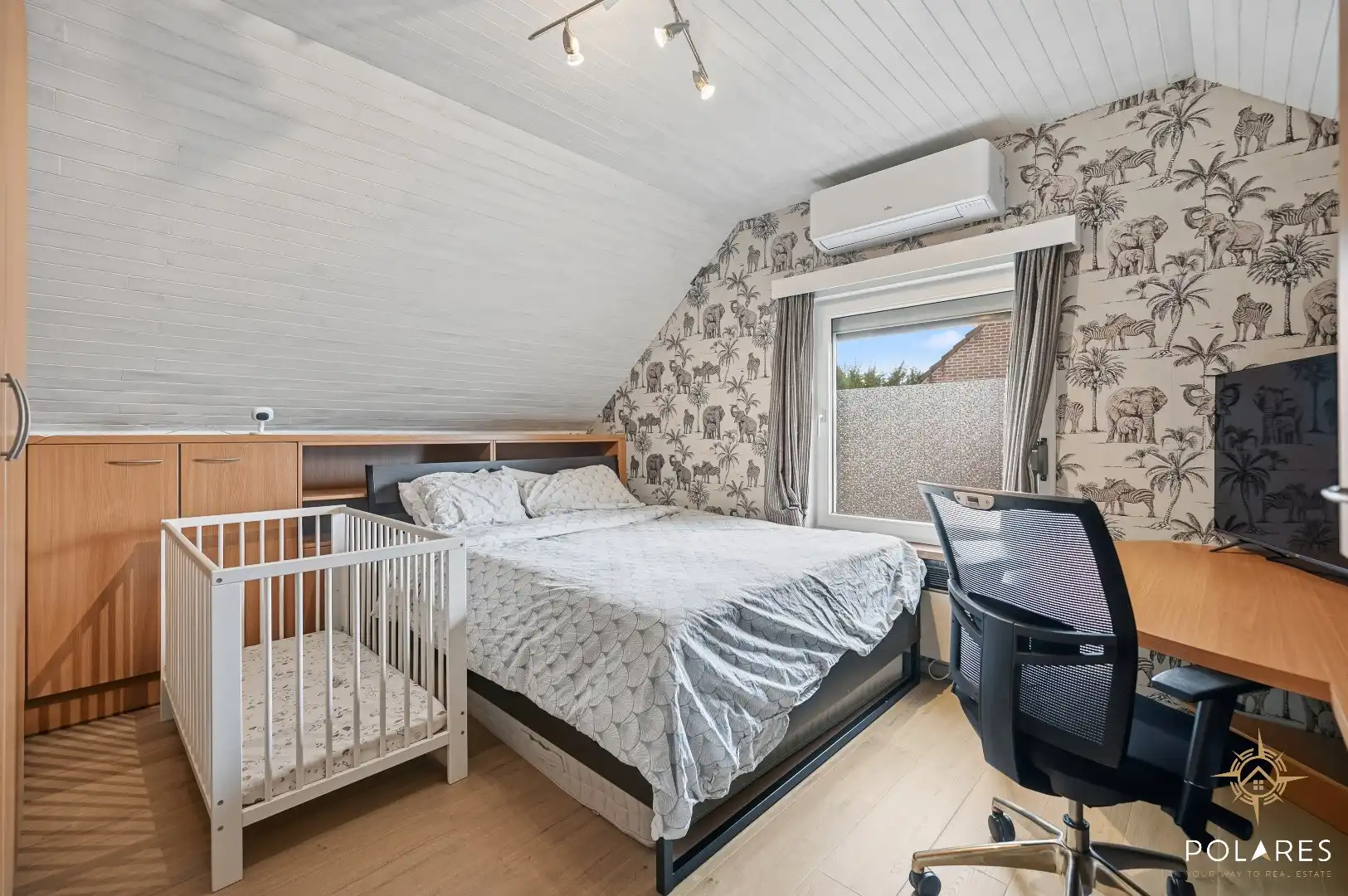 Instapklare open bebouwing met zonnige tuin op toplocatie foto 13