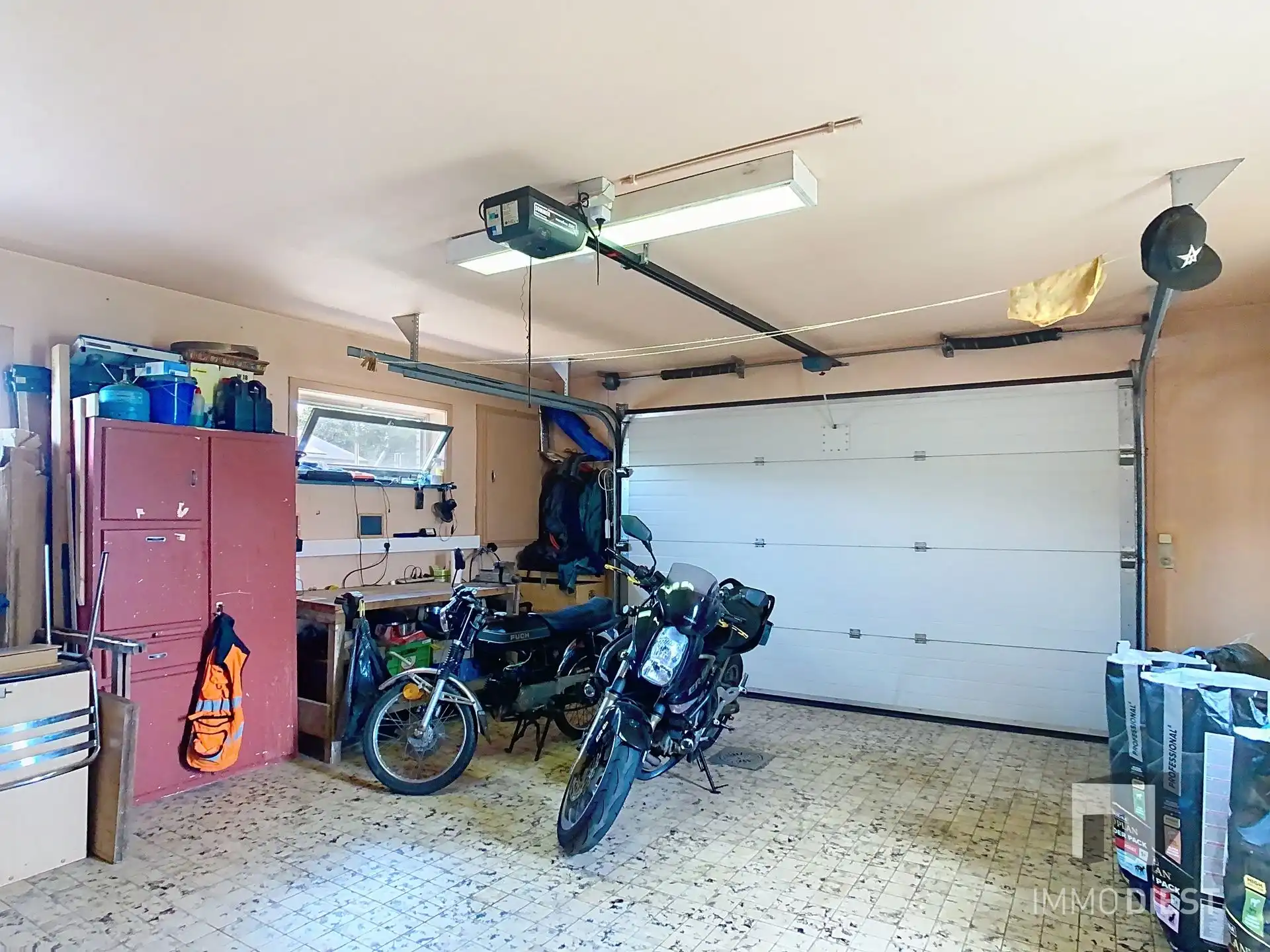 Gelijkvloerse instapklare woning met grote tuin op ca. 39a foto 29