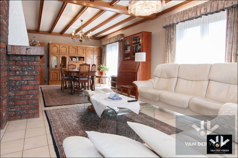 Interessante & ruime woning op rustige locatie Kuringen foto 7