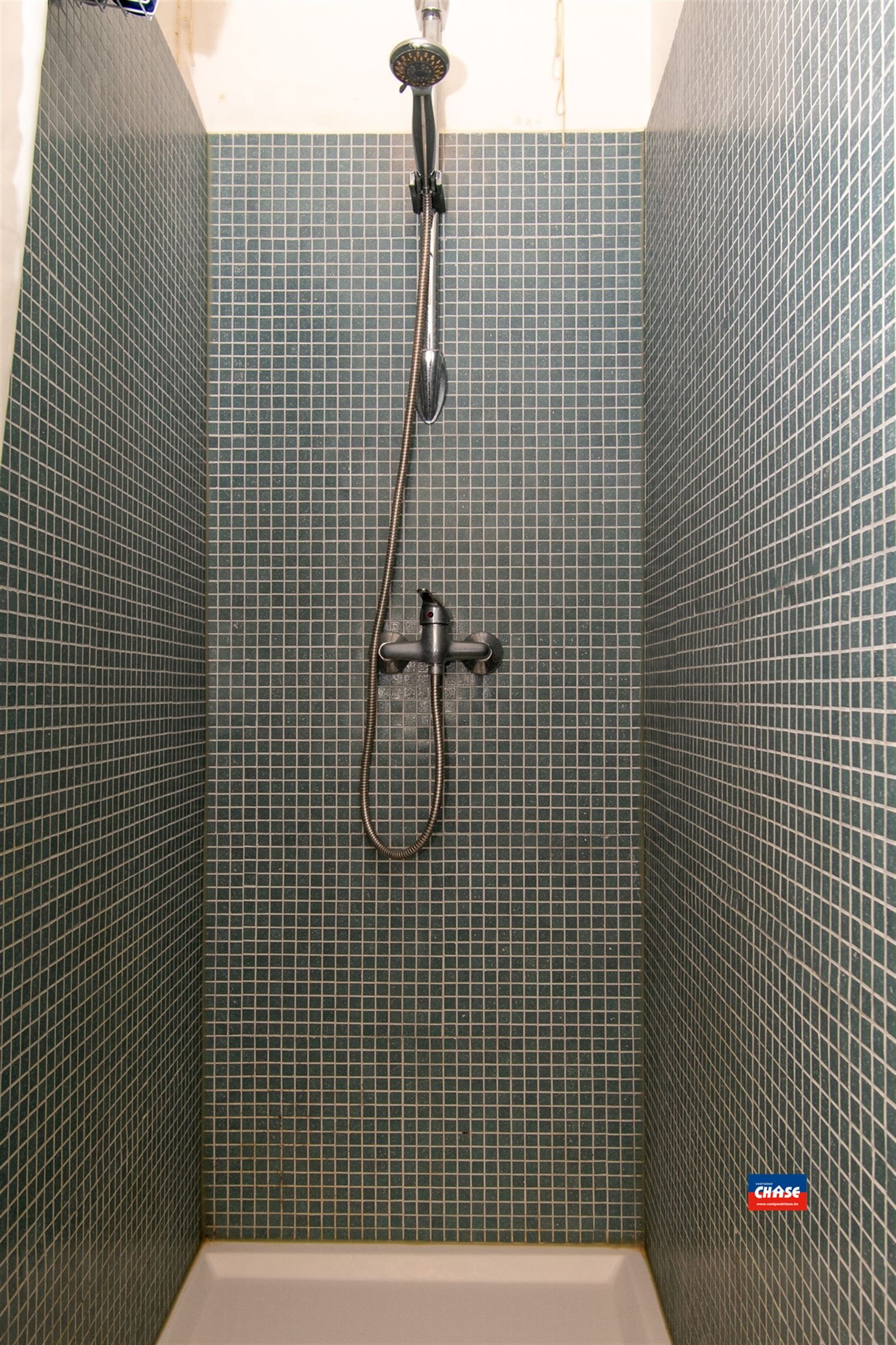 Tof appartement met twee slaapkamers en terrasje foto 12