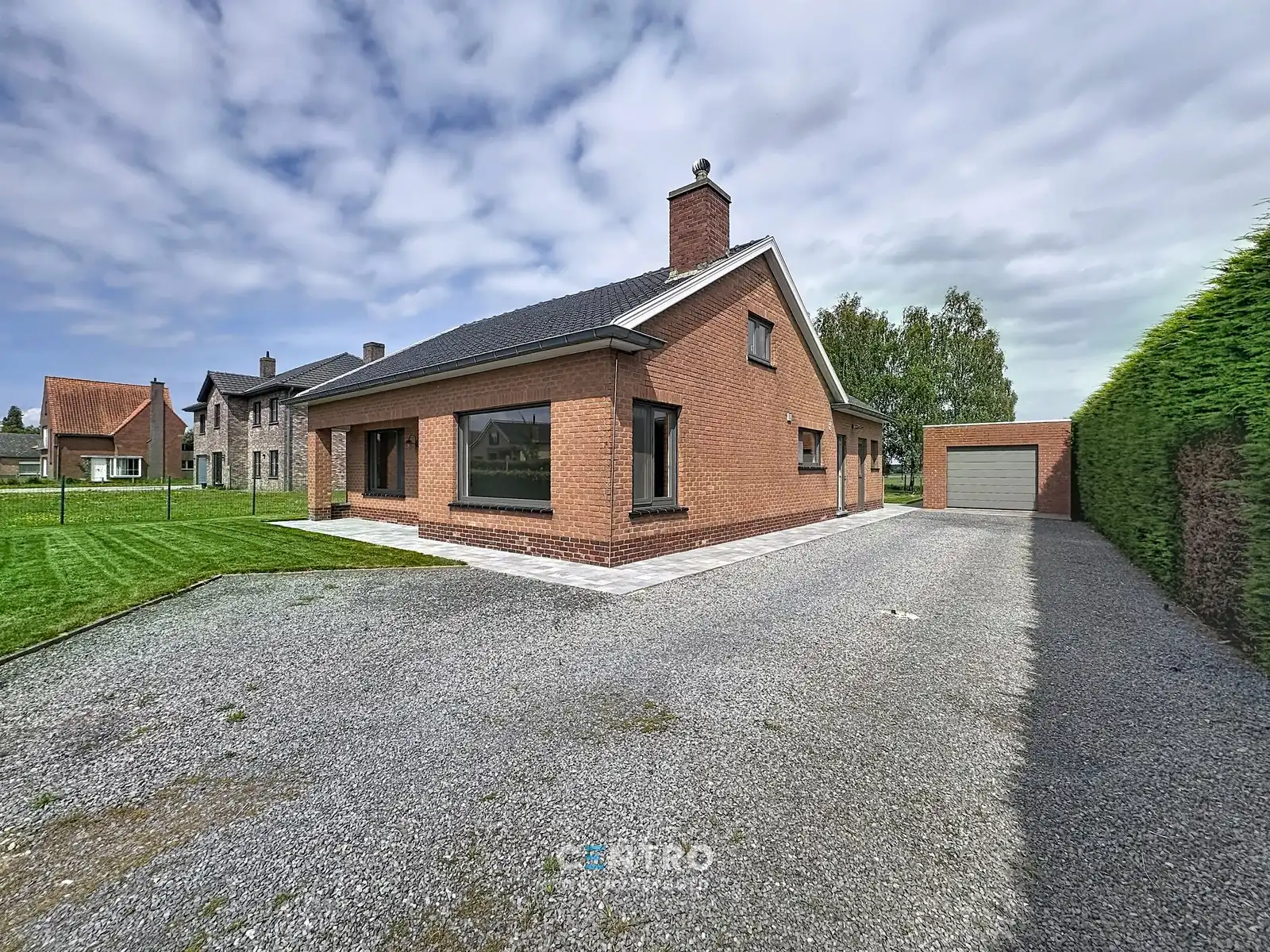 Instapklare woning met alle COMFORT te Maldegem! foto 12
