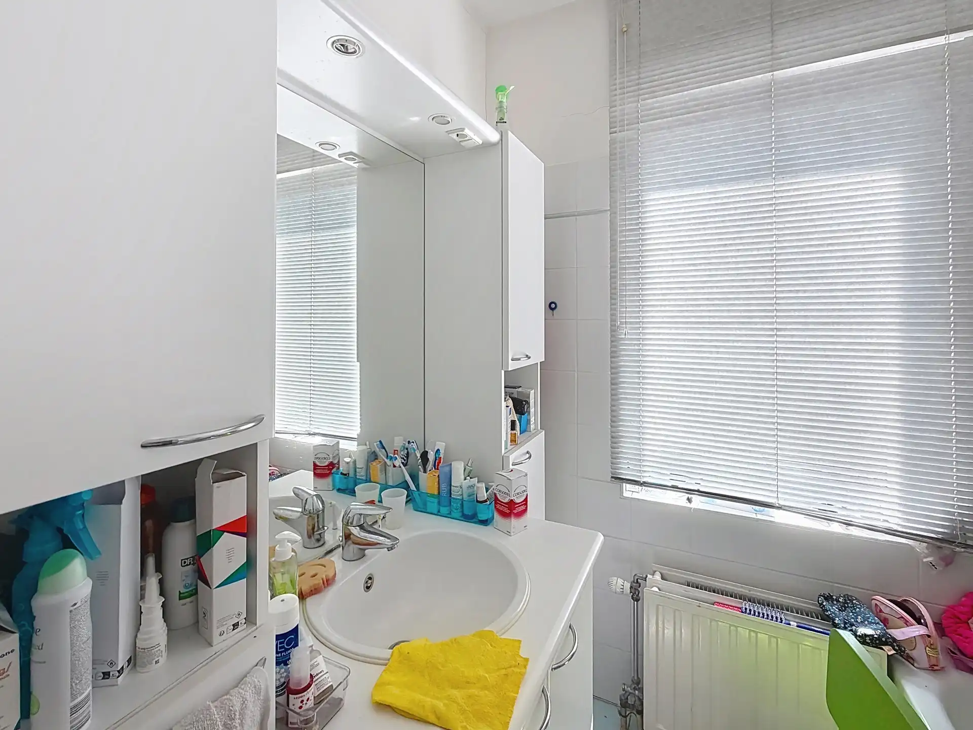 Appartement met 2 slaapkamers in een woonwijk! foto 7