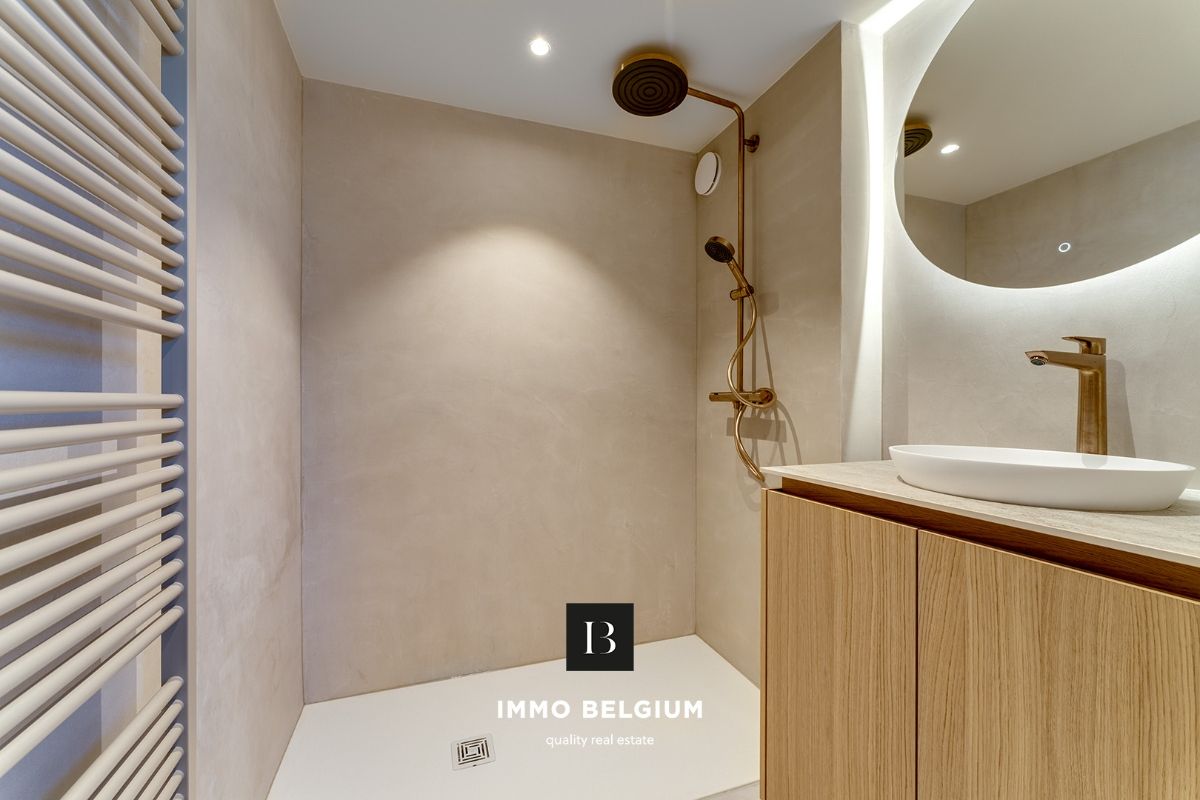 High-end gerenoveerde villa met energielabel A op 200 meter van het strand foto 21