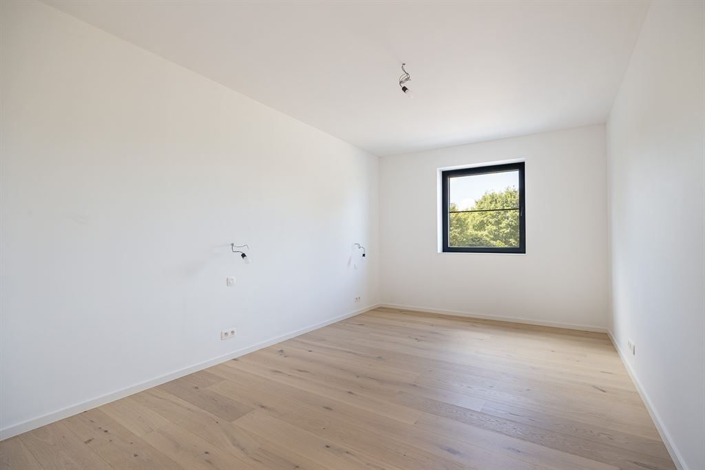 Nieuwbouwwoning op een zeer rustige locatie! foto 16
