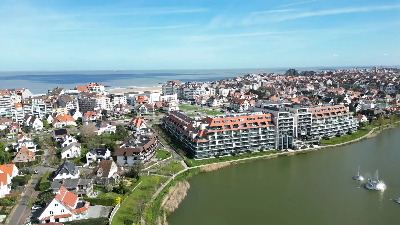 Alleenstaande villa gelegen op het Zegemeer met NIEUW VERGUND PLAN foto 18