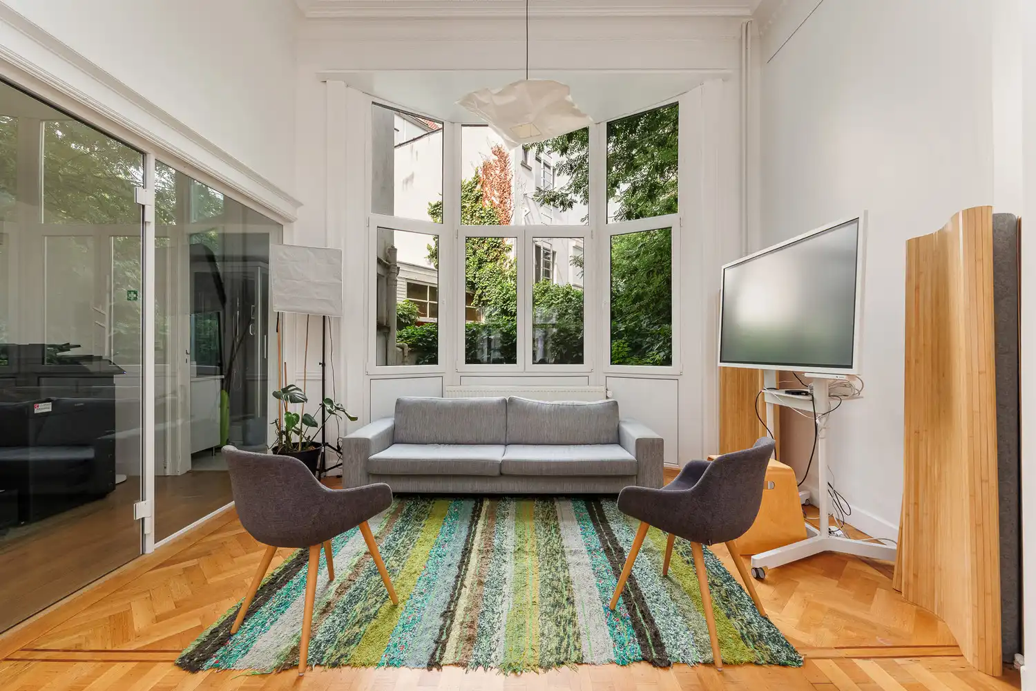 Instapklare en ruime herenwoning (362m²/EPC B) met zalige buitenruimtes op toplocatie te Antwerpen-Zuid: ideaal voor combi wonen/werken! foto 10