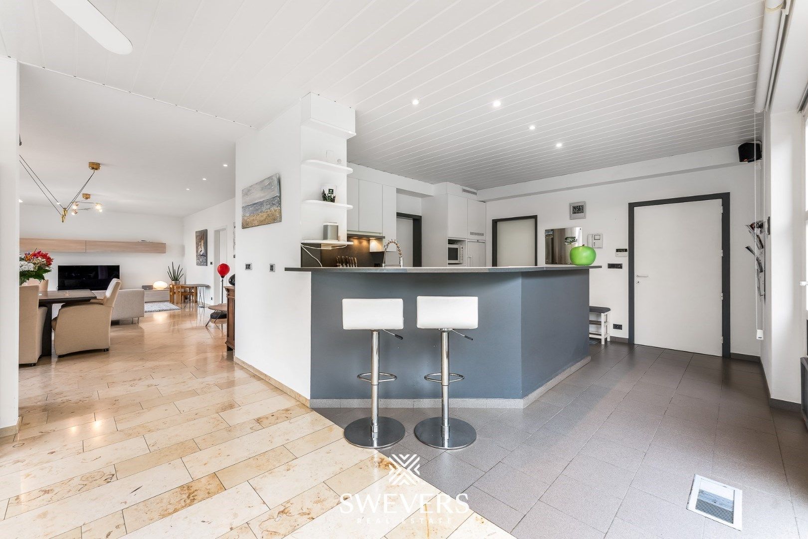 Architecturale villa met praktijkruimtes op 25a 88ca foto 10