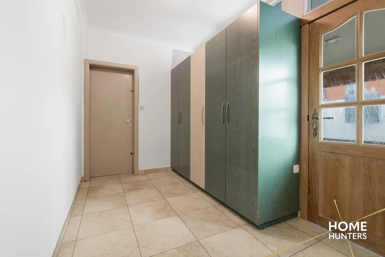 Woning met 3 slaapkamers en zéér ruime loods op gunstige ligging te Zonnebeke! foto 14