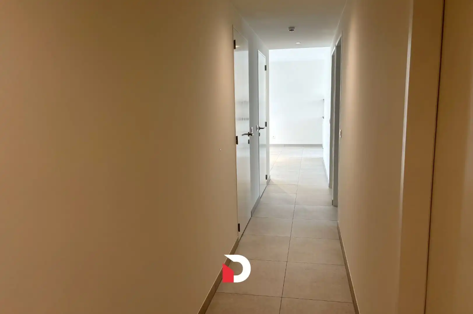 Nieuwbouw hoekappartement met 2 slaapkamers en garage voor 2 wagens foto 8