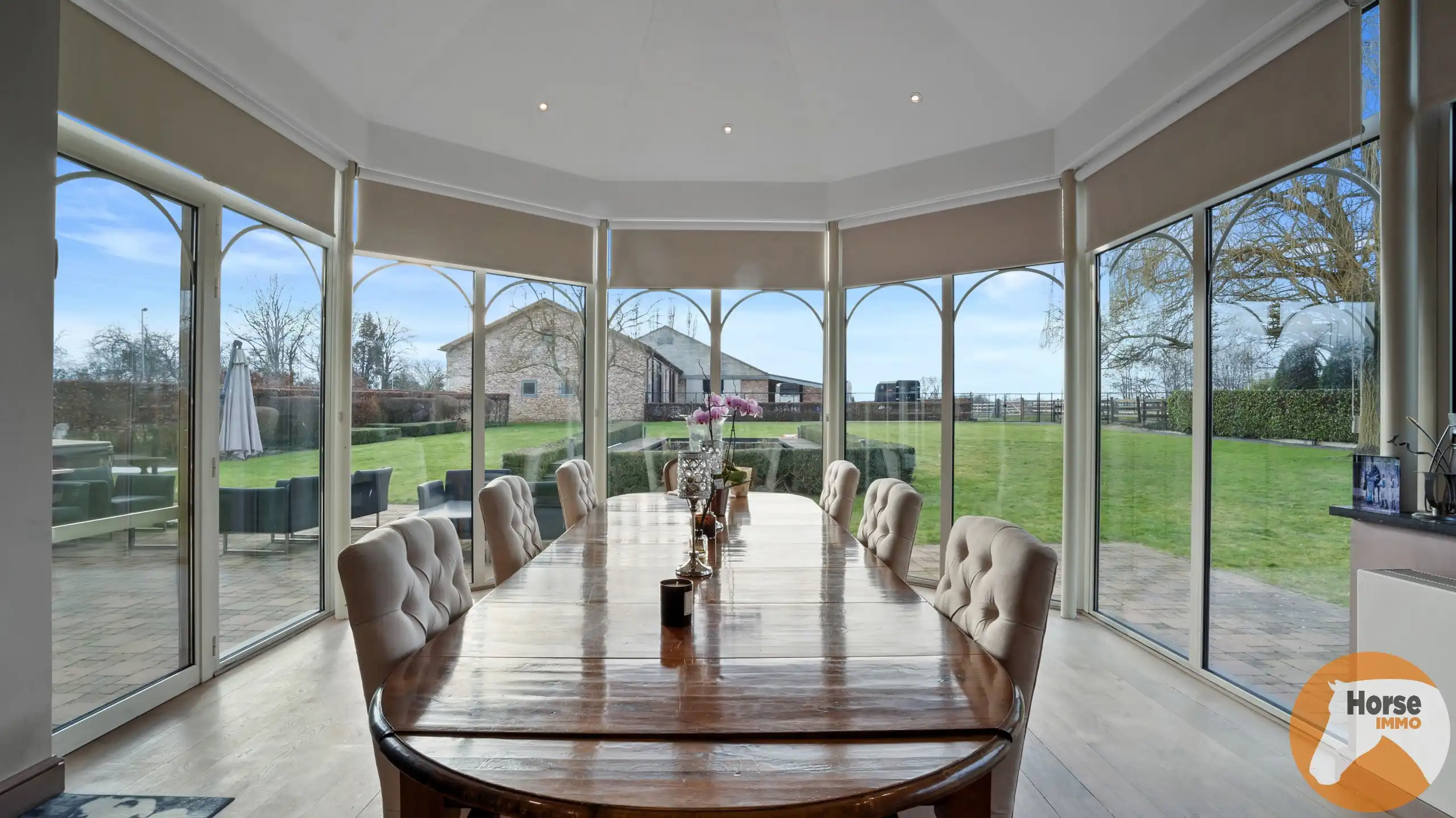 BORNEM – Professionele paardenaccommodatie met villa op 3HA foto 20