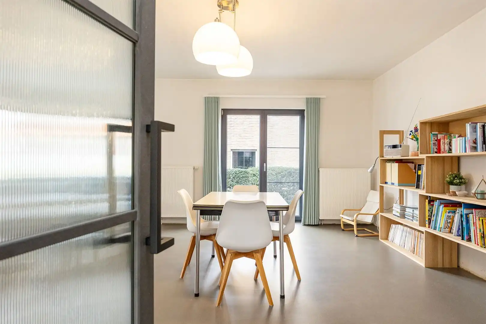 Instapklare laagbouwwoning op een rustige locatie.  foto 6