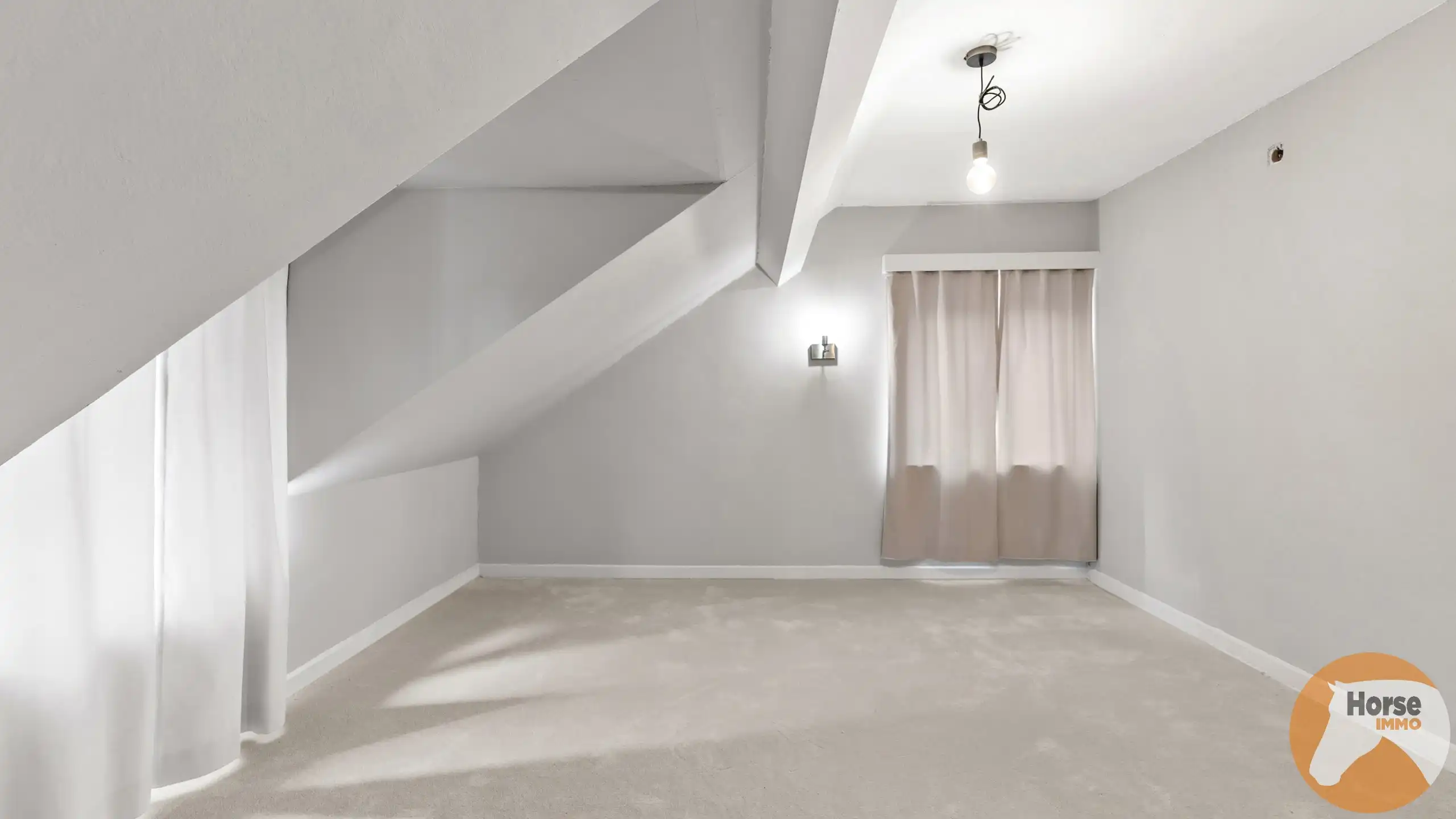 PECQ - Ruime gezinswoning met bijgebouw op +/- 44are  foto 20