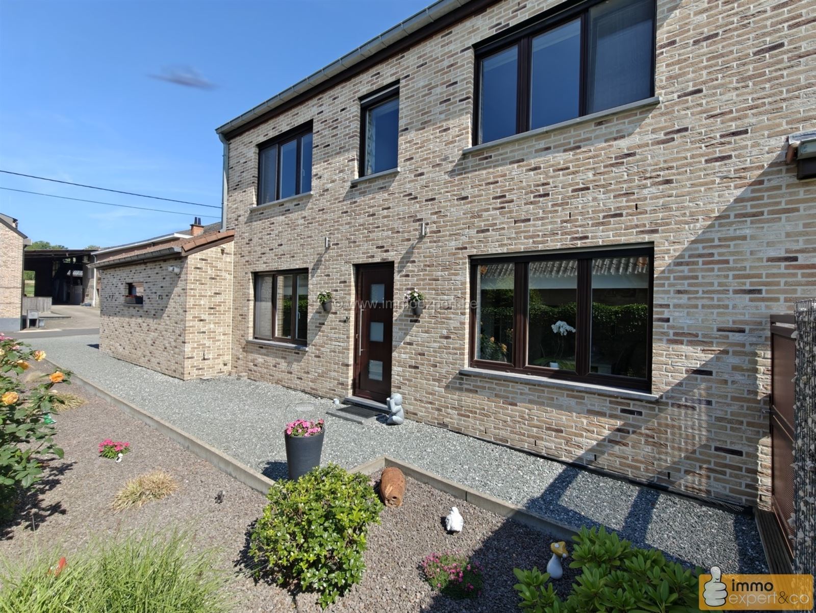 TERNAT: Woning met 3 slpks, garage en tuin foto 2