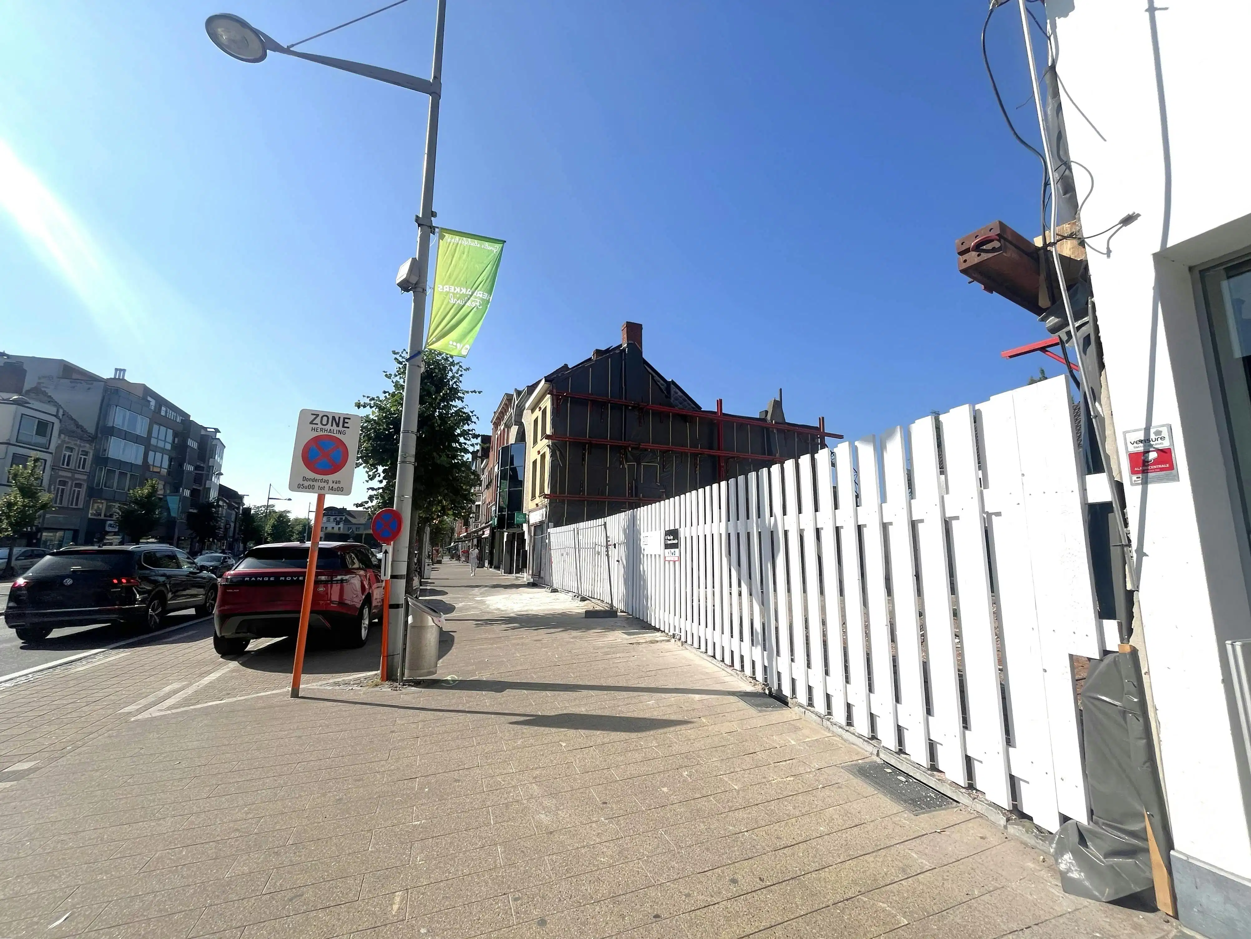 Projectgrond te koop aan de Markt van Eeklo! foto 8