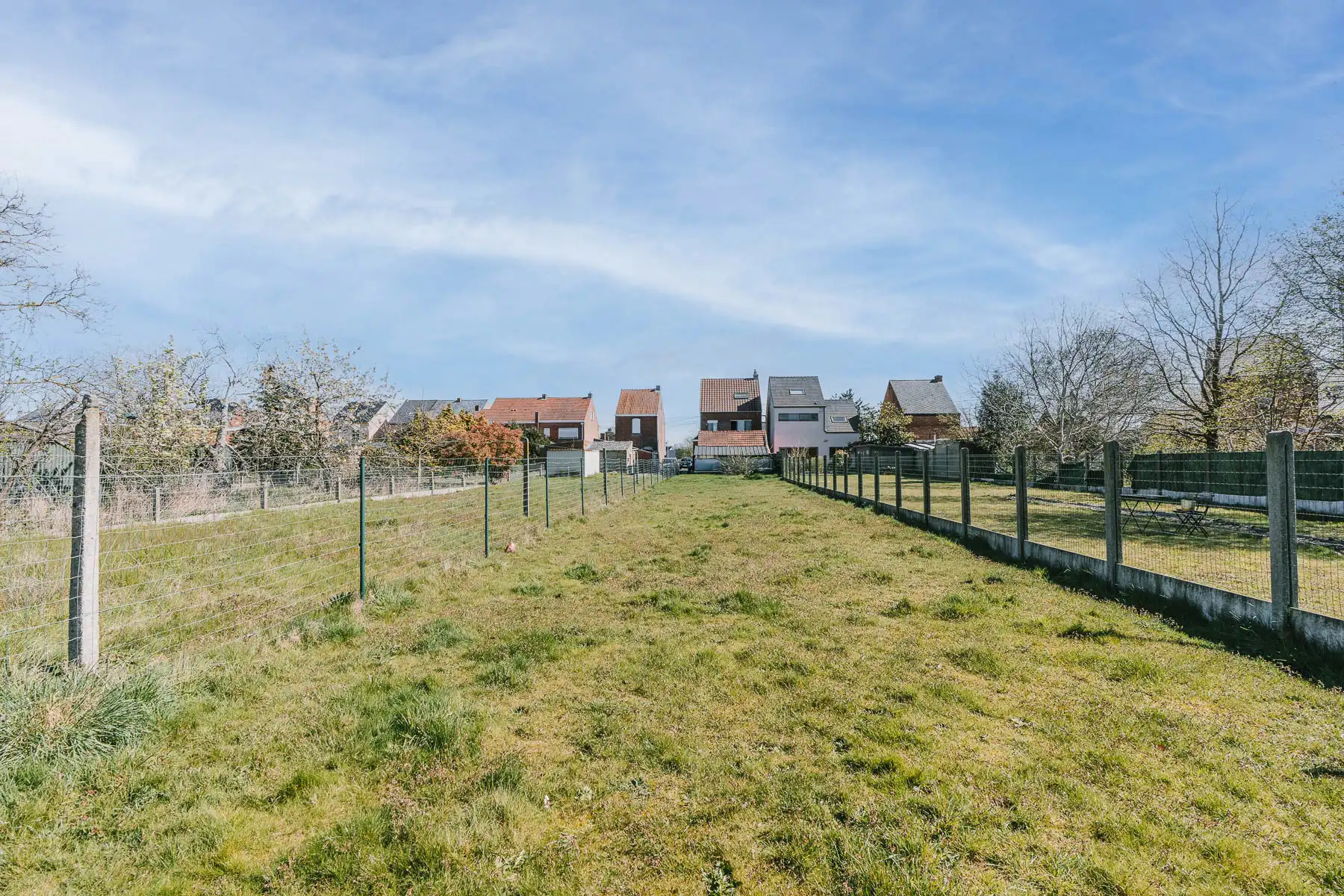 Uitstekend onderhouden woning met mooie tuin foto 28