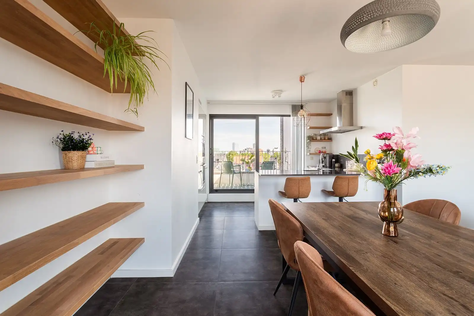 Penthouse met ruime terrassen en prachtige zichten!  foto 17