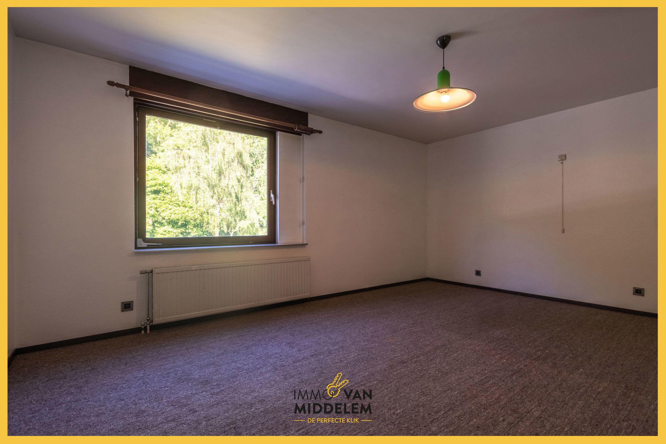 RUIME VILLA MET 4 KAMERS EN BUREAU IN EEN GROENE OMGEVING foto 15