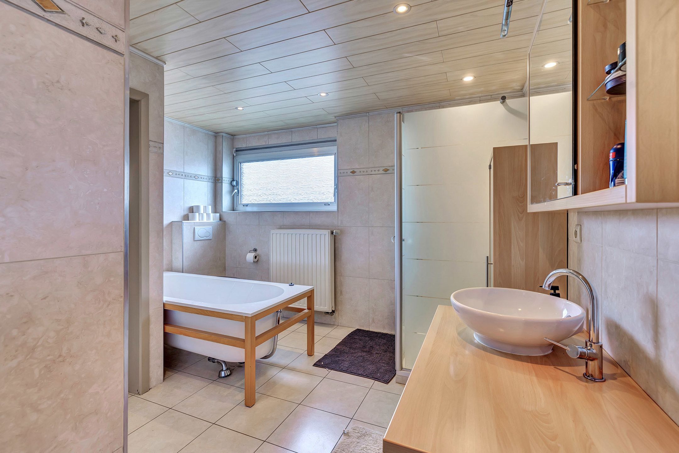 Robuuste hob met opslagplaats foto 21