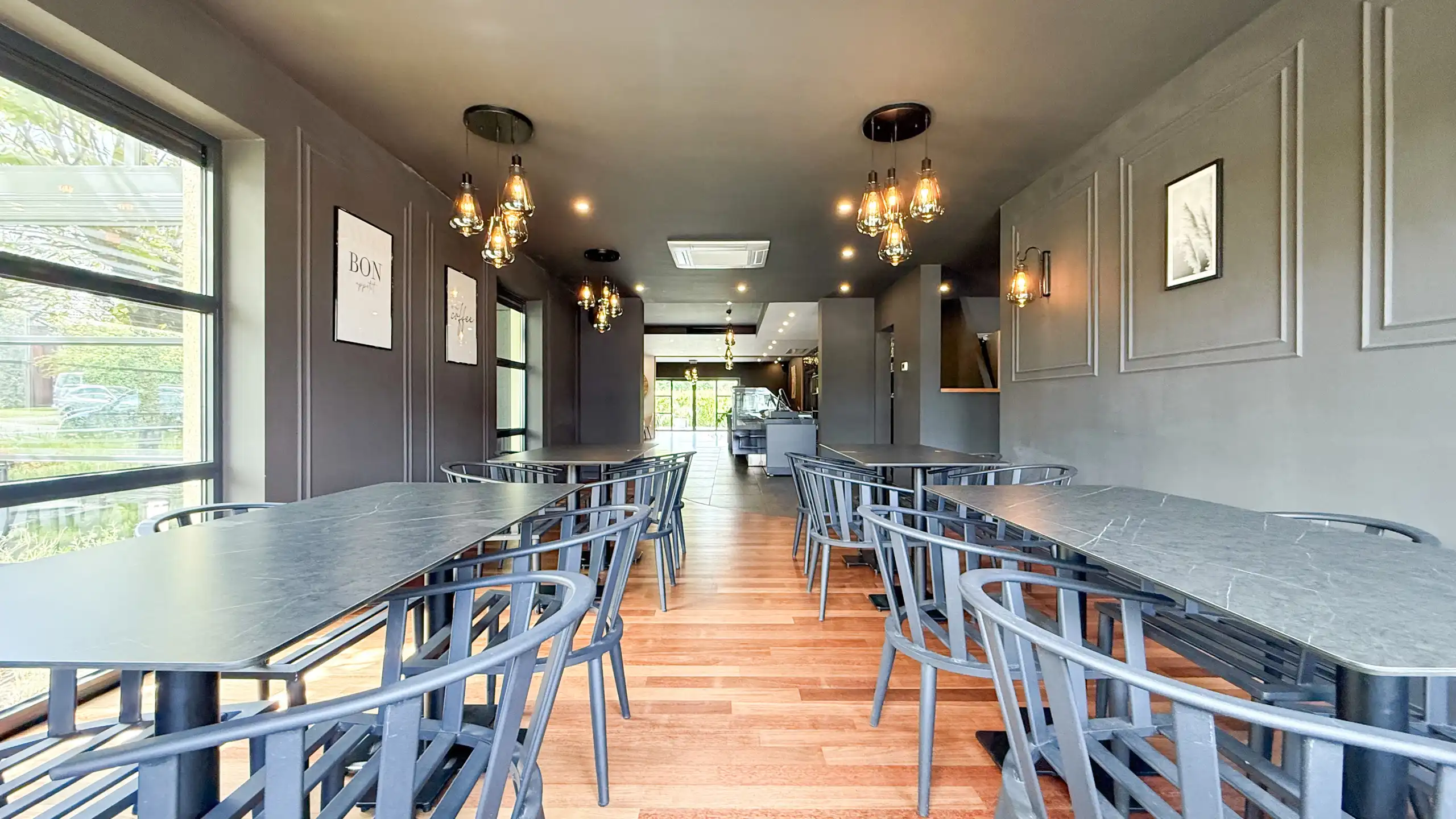 Prachtig handelspand met woonst op toplocatie (40are grond)! foto 3