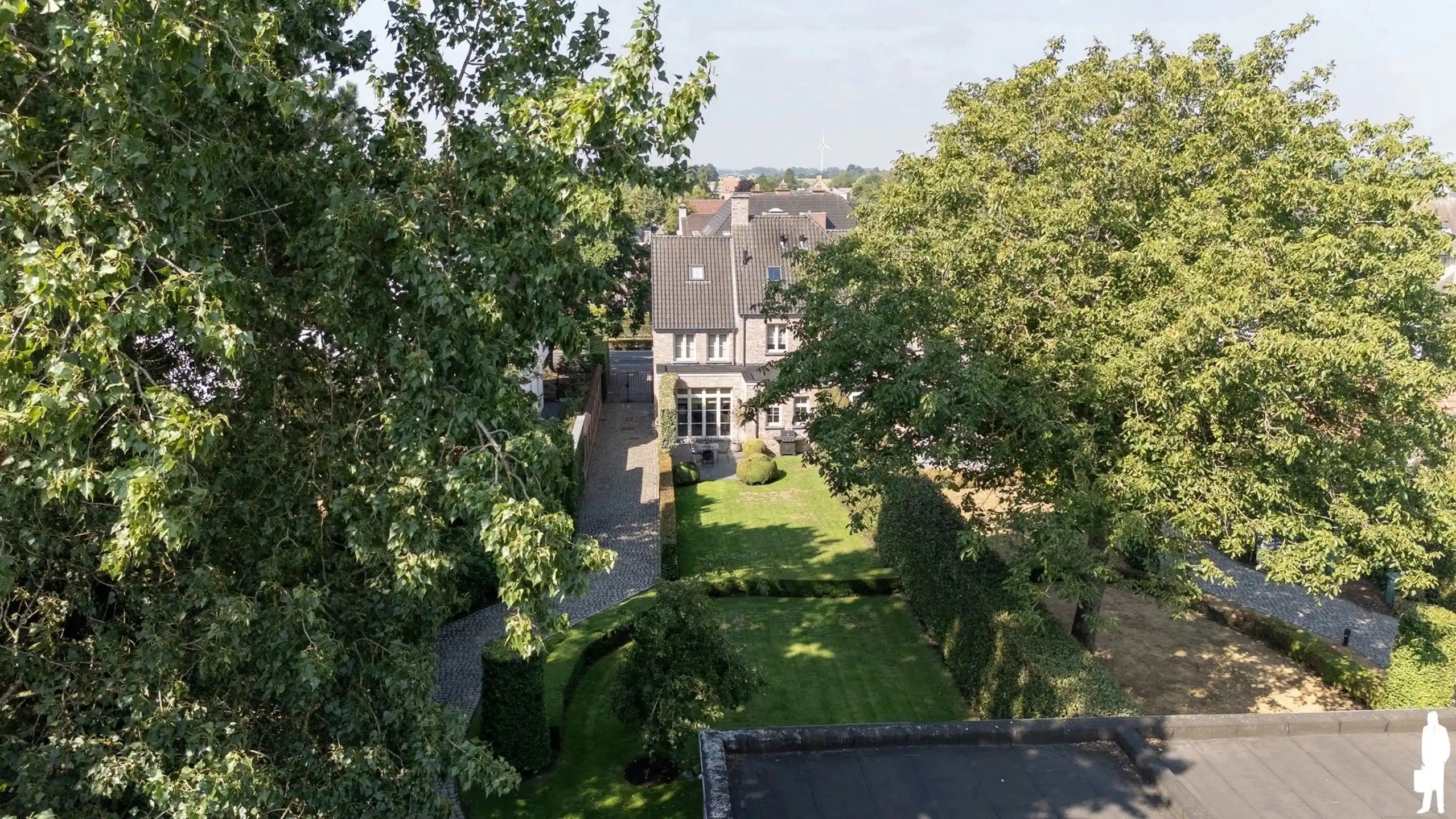 Landelijke, instapklare woning met 4 slpk., 2 bdk. en een prachtige tuin te Minderhout foto 34