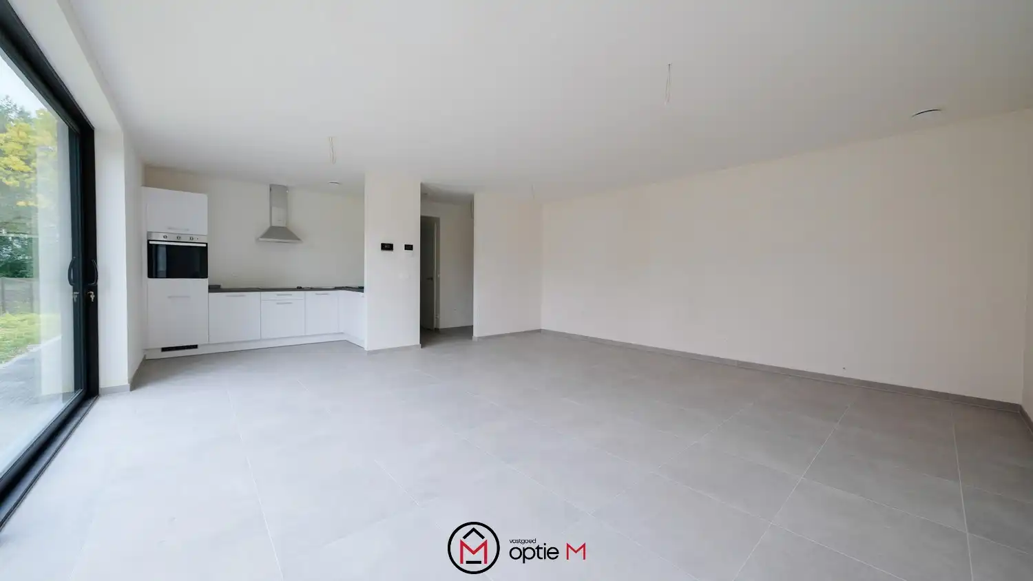 Ruim appartement te koop in Tongeren met groot terras foto 2
