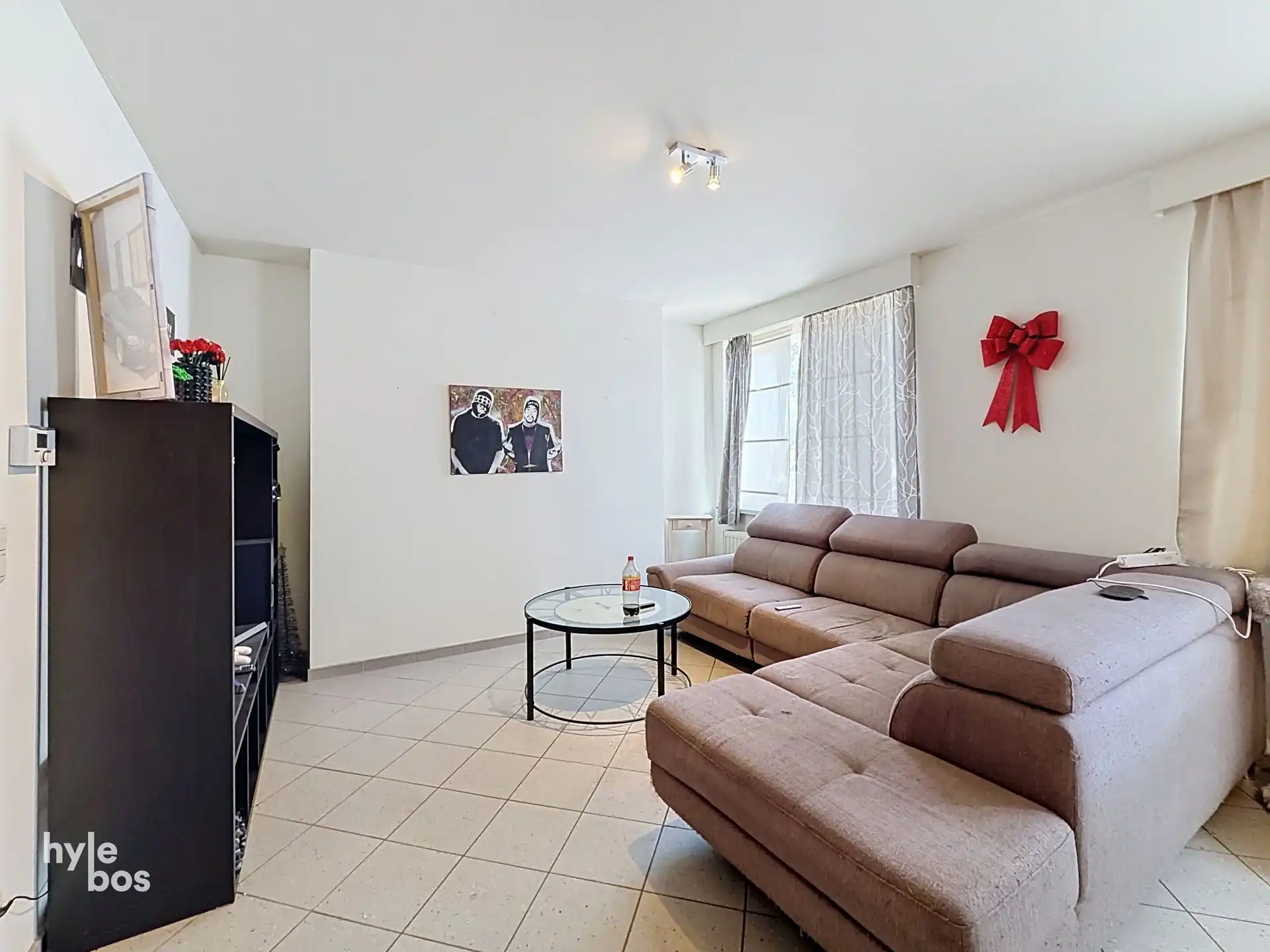 Gelijkvloers appartement met één slaapkamer en garage foto 3