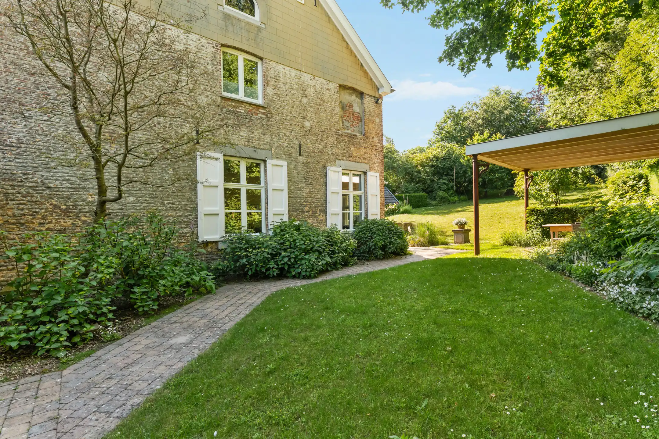 Historische pastoriewoning op 17a36 te Rosmeer foto 6