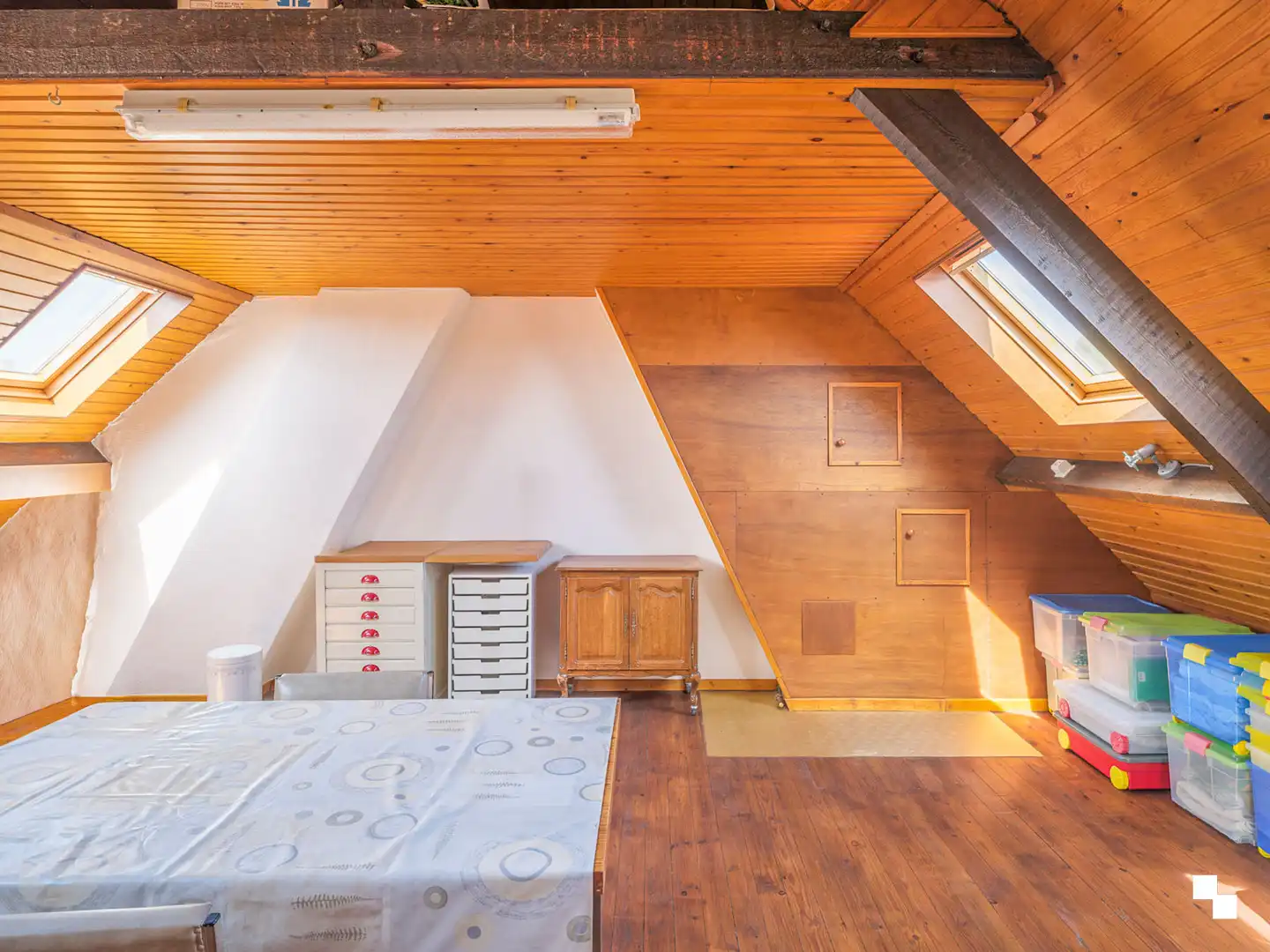 Op te frissen woning met gezellige tuin in het hart van Merelbeke foto 18