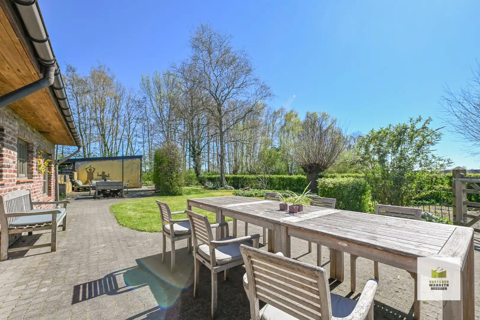 Landelijke gerenoveerde woning op 9.500 m2 met 3 slaapkamers en landelijk vergezicht foto 7