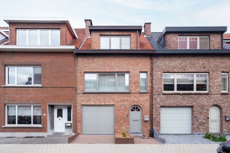 Instapklare woning, zee van ruimte, terras, P! foto {{pictureIndex}}