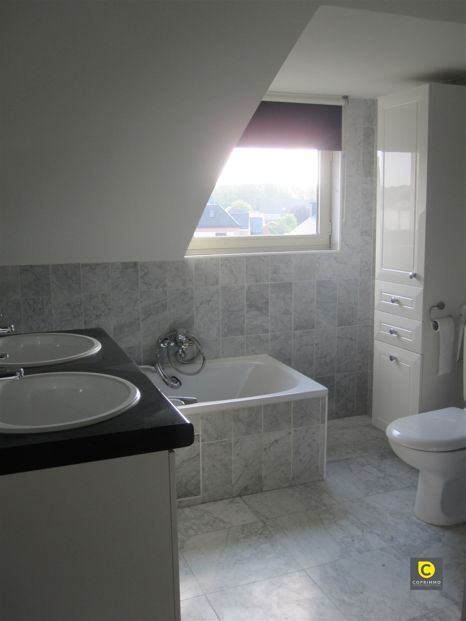 Duplex: terras van 29 m² en 2 P foto 9