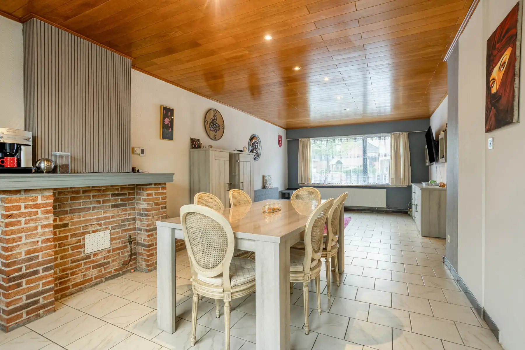 Te moderniseren woning met tuin en garage te Denderleeuw foto 3