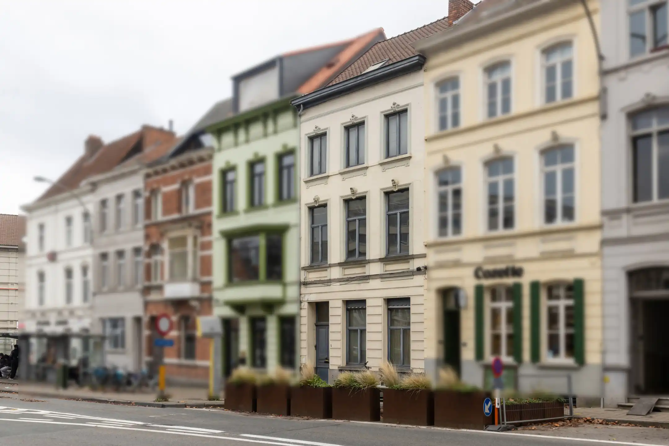 IN OPTIE!!! Ruime woning in hartje Gent foto 2