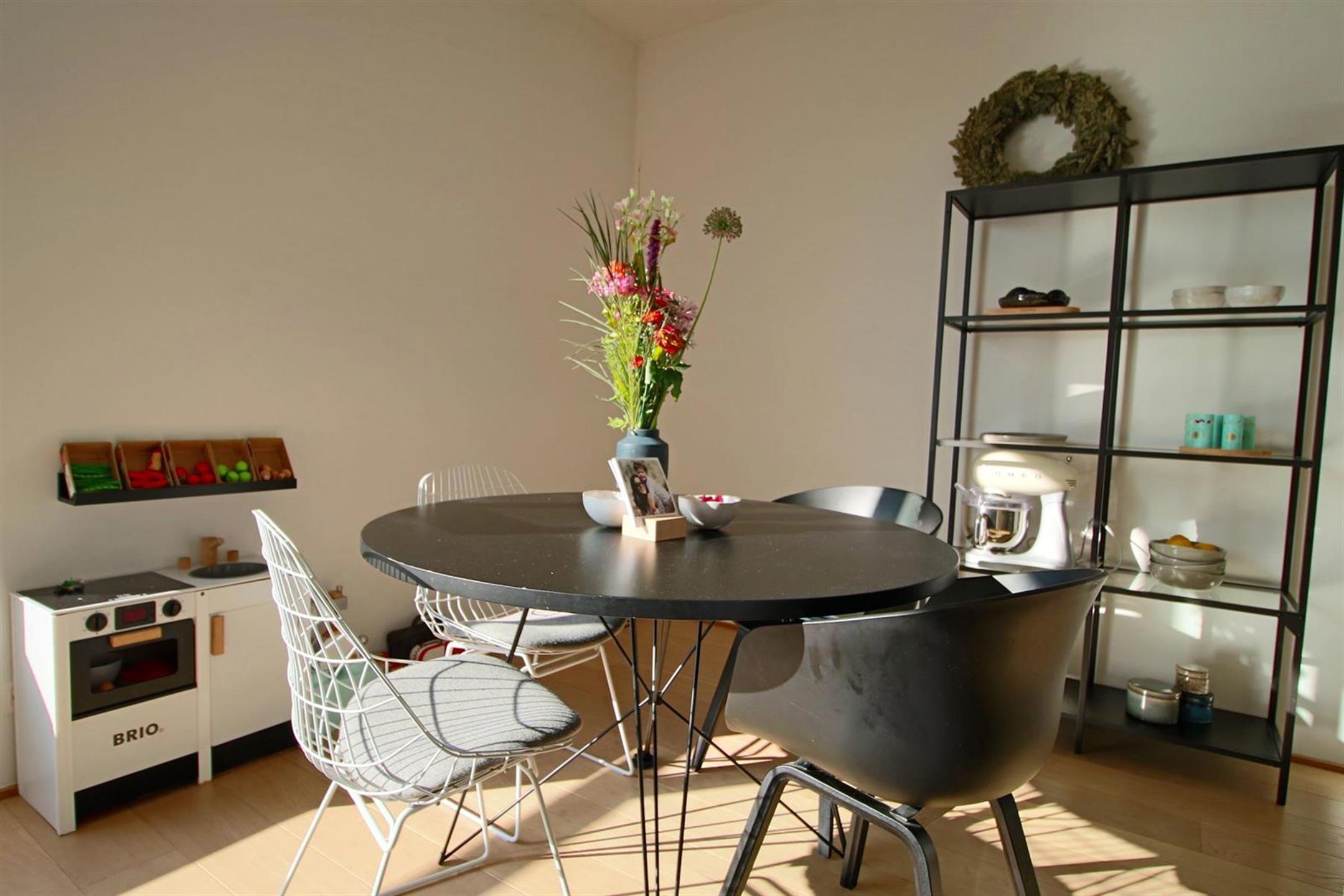 Gezellig appartement van ca. 85 m² met terras in Antwerpen foto 5