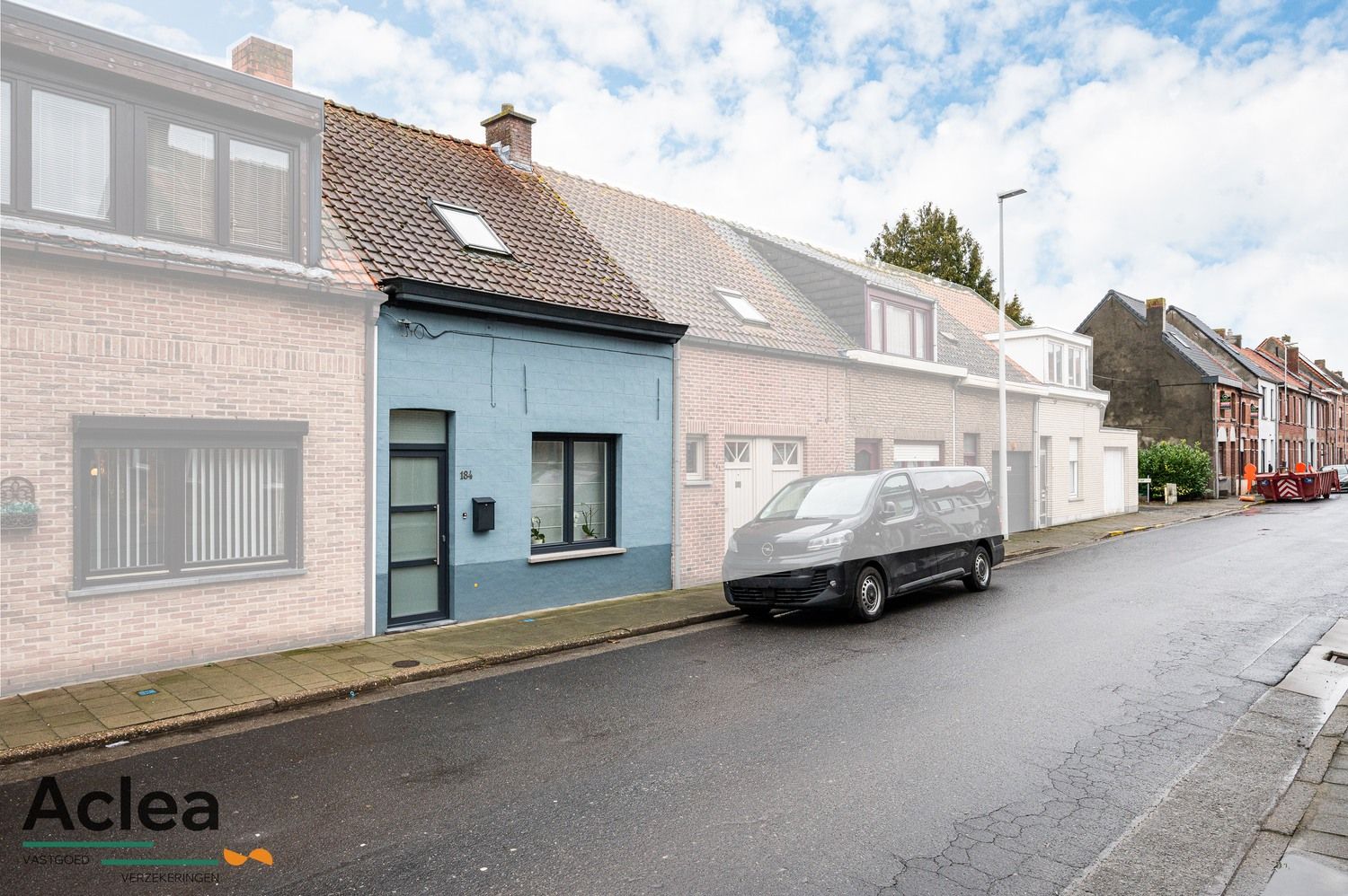 Instapklare starterswoning met tuin en garage in Eeklo foto 2