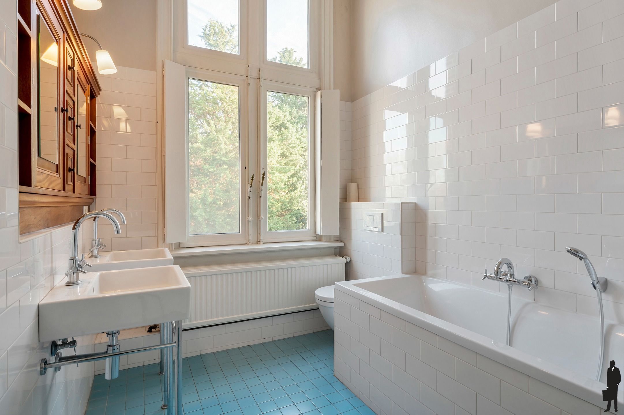 Historisch herenhuis pal in het centrum van Essen! foto 15