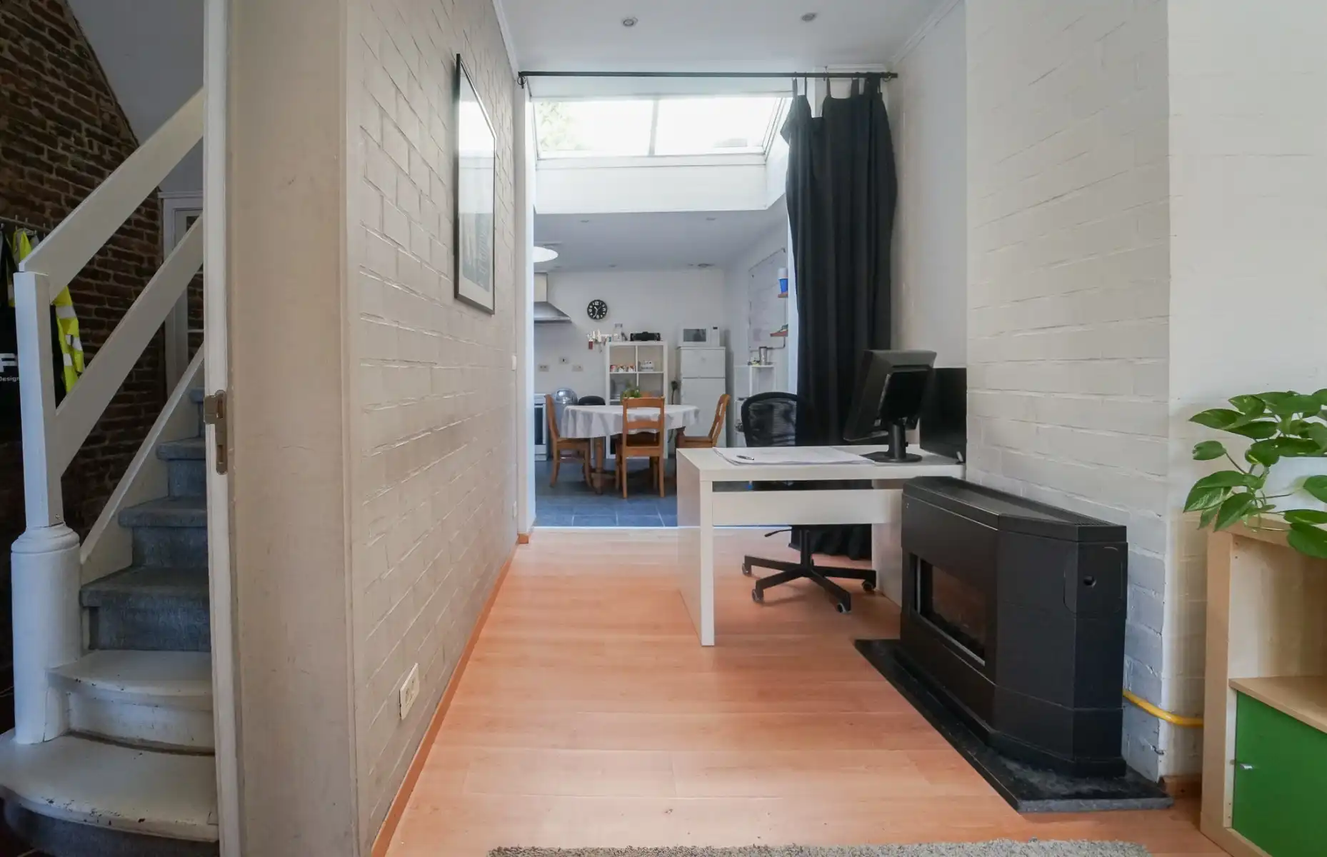 Instapklare rijwoning met 4 slaapkamers! foto 4