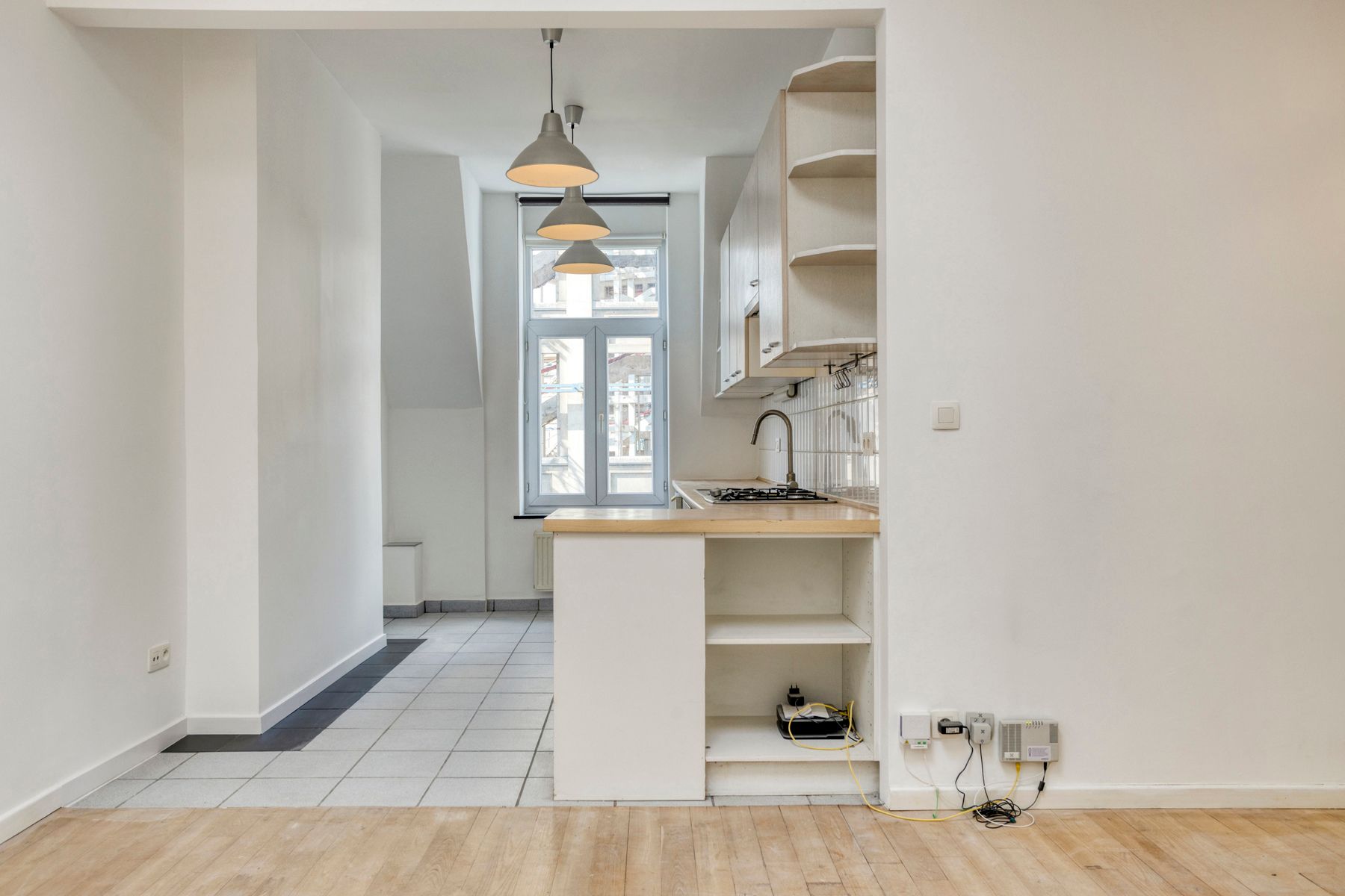 Charmante studio in hartje Brussel te koop foto 2