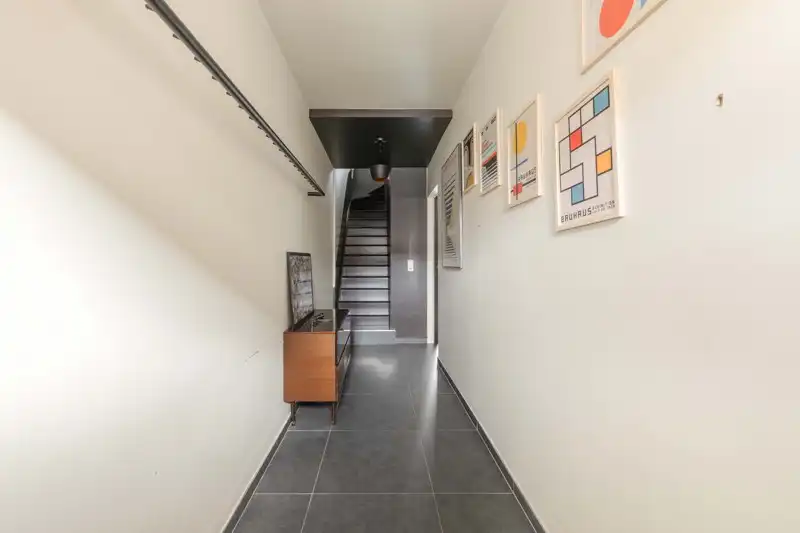 Verborgen parel met 3 slaapkamers en garage in Deerlijk TE KOOP! foto 2