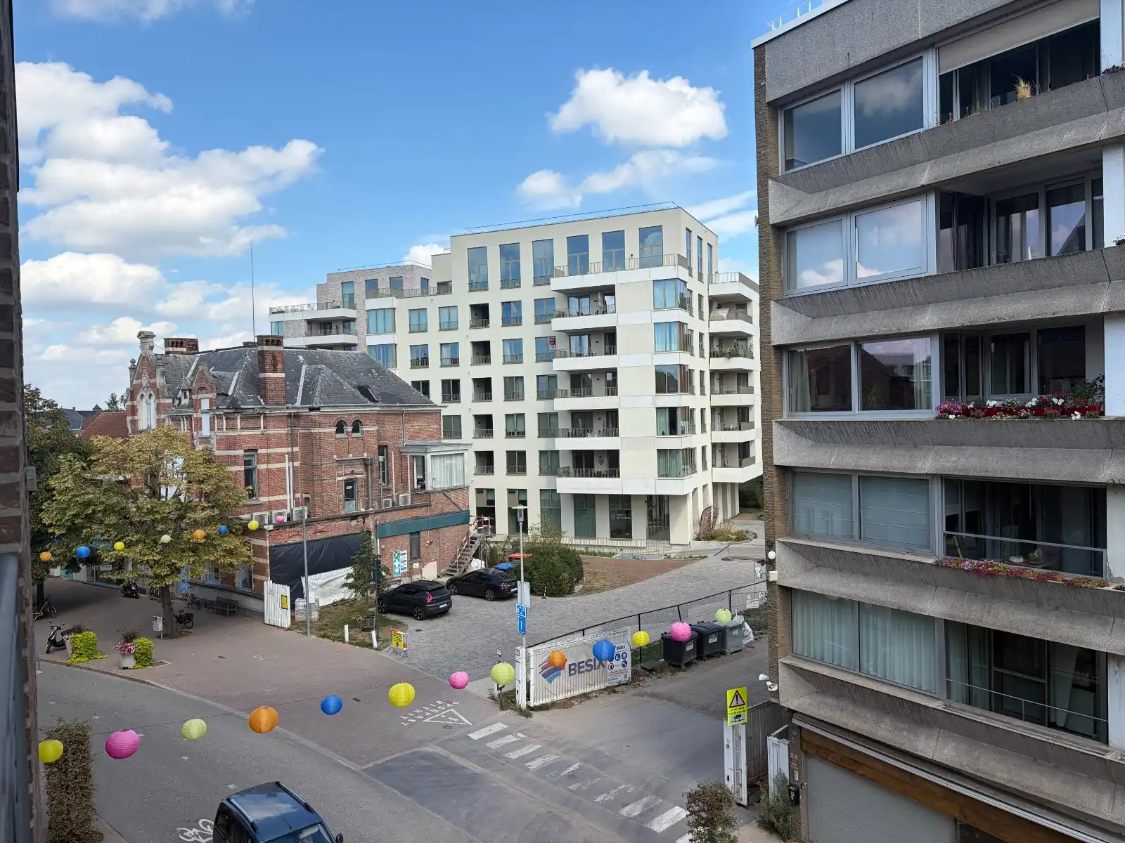 RUIM EN ENERGIEZUINIG 2-SLAAPKAMERAPPARTEMENT MET TERRAS EN GARAGE IN HET CENTRUM VAN DEINZE foto 7