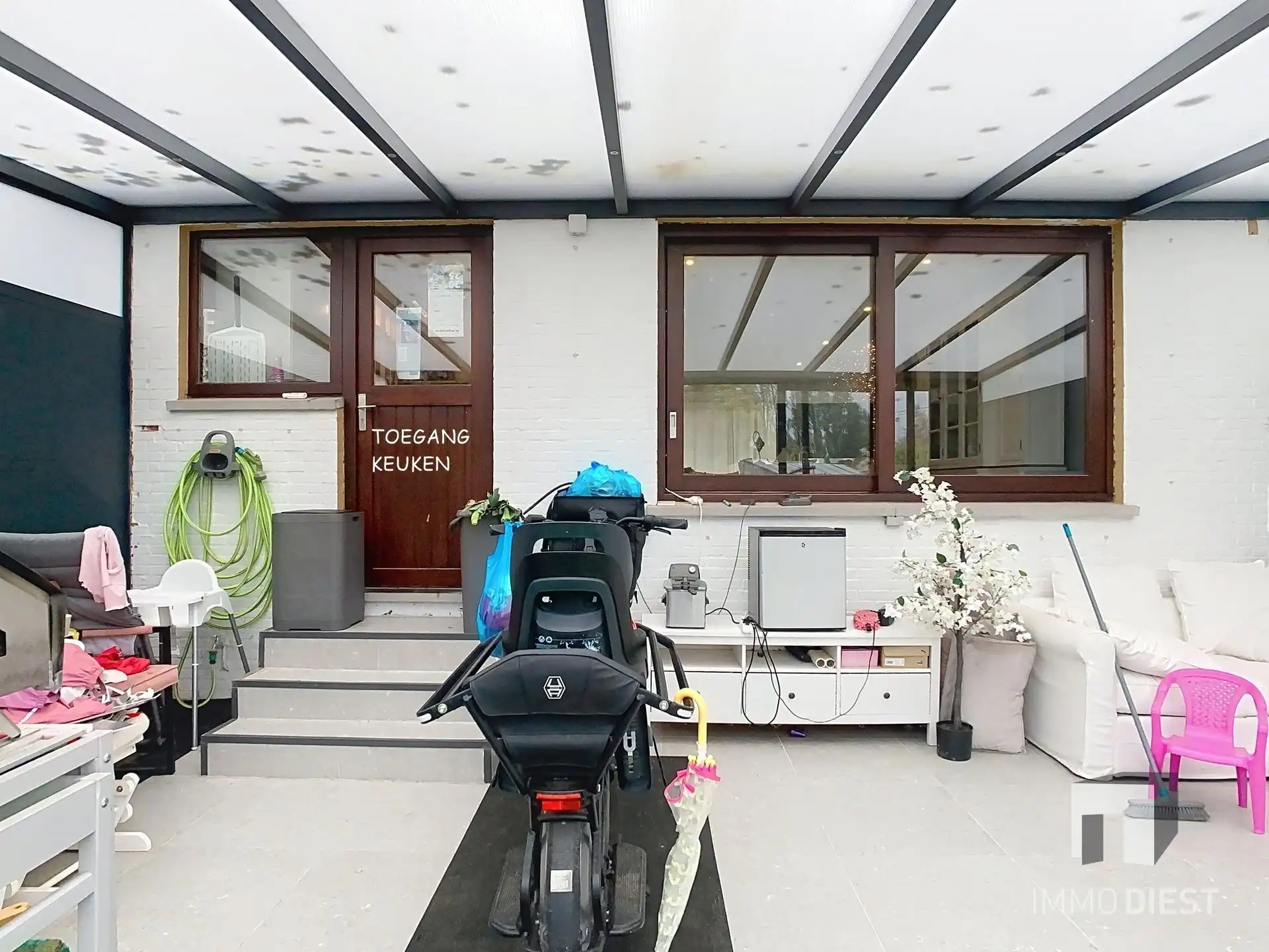 Gelijkvloerse gerenoveerde woning -  EPC C foto 5